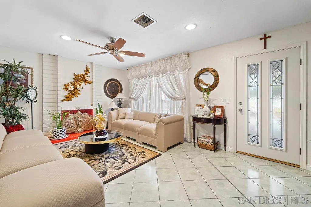 https://cdn.realtyfeed.com/cdn/127/260004595/4396a905f7c89ee489d012b0a4931129.webp