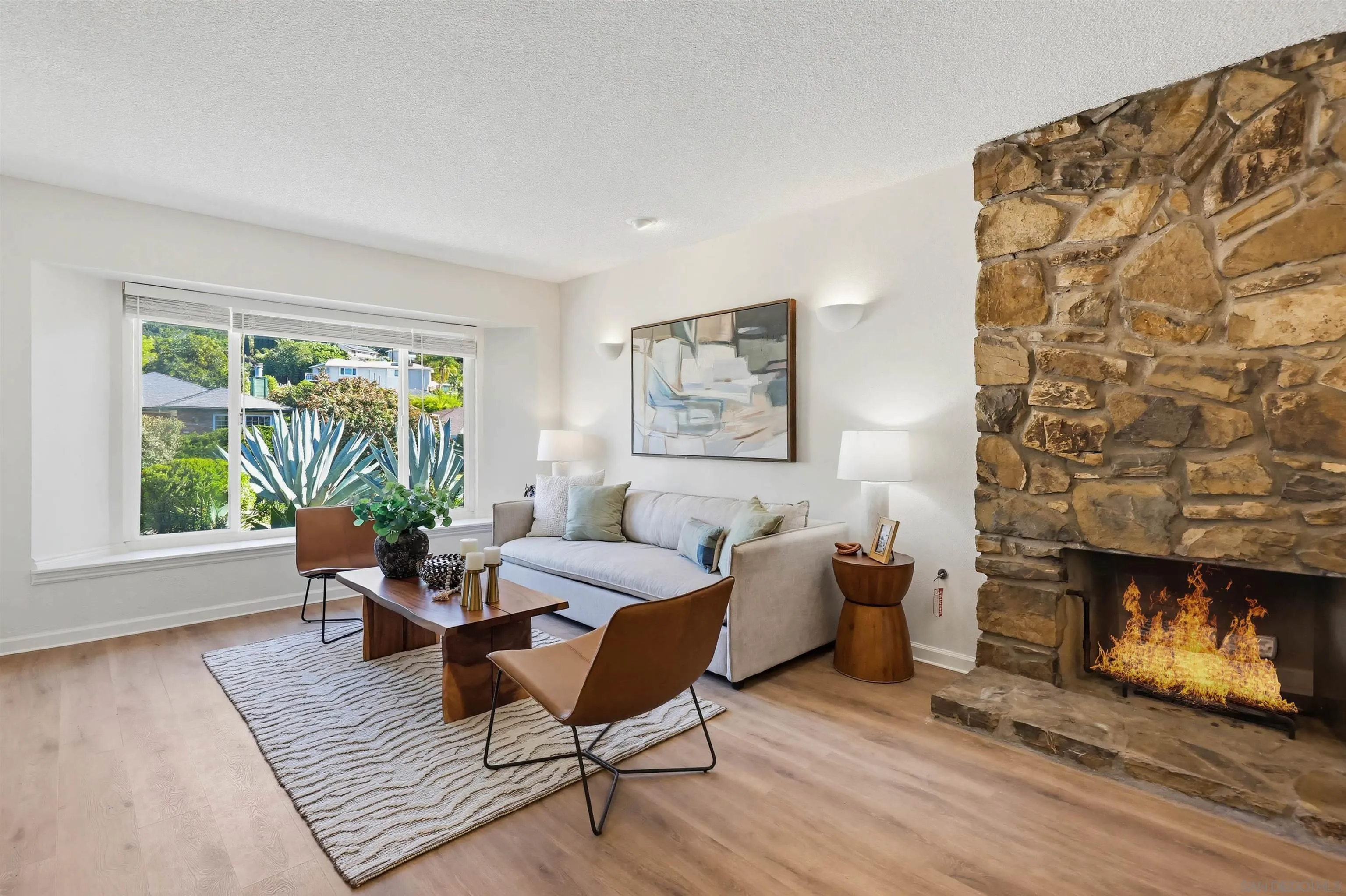 https://cdn.realtyfeed.com/cdn/127/260004596/6c8e4750afc9866d4f95536e8d945553.webp