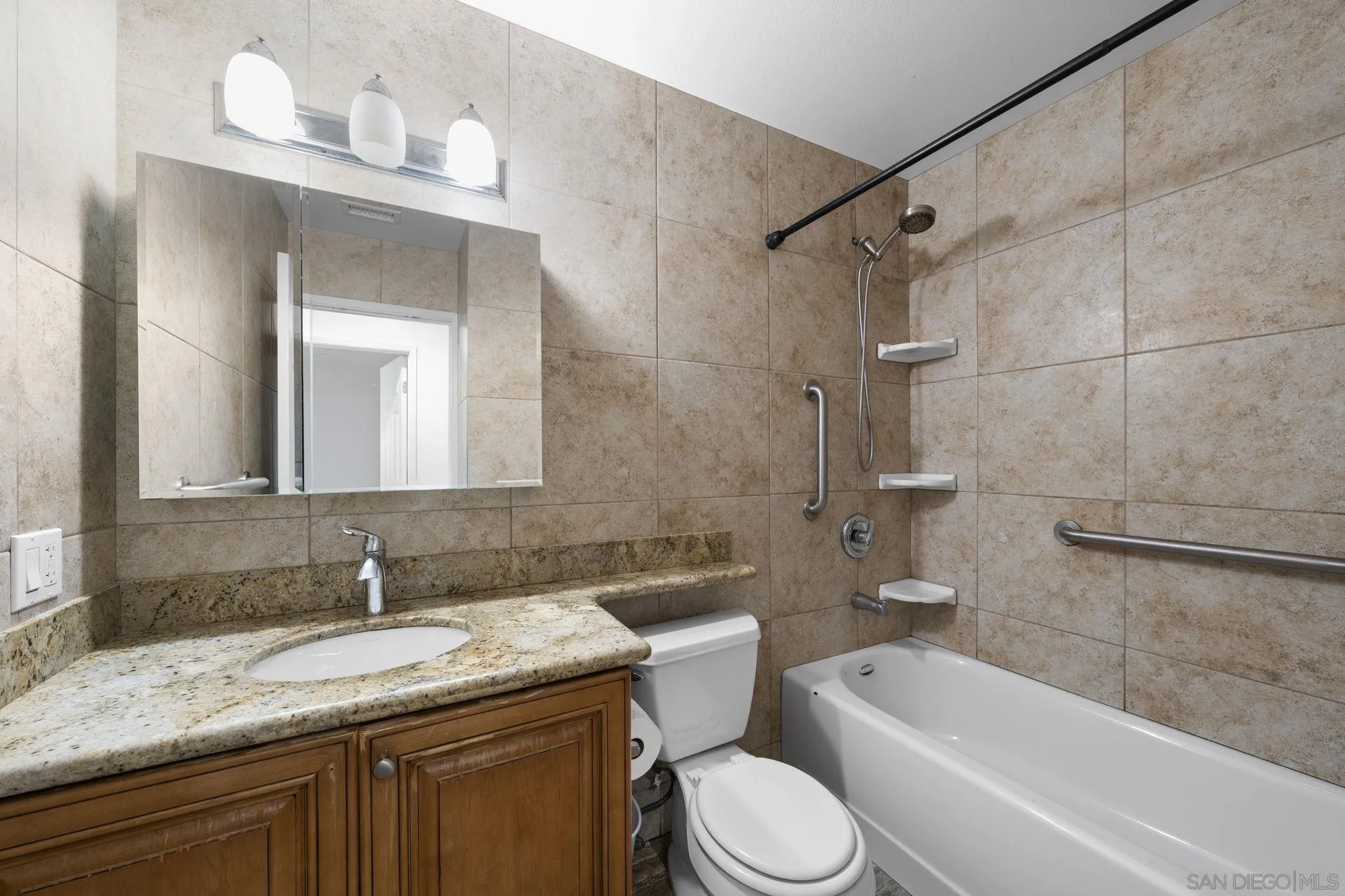 Photo #22: 260004598 Listing: Photo #22