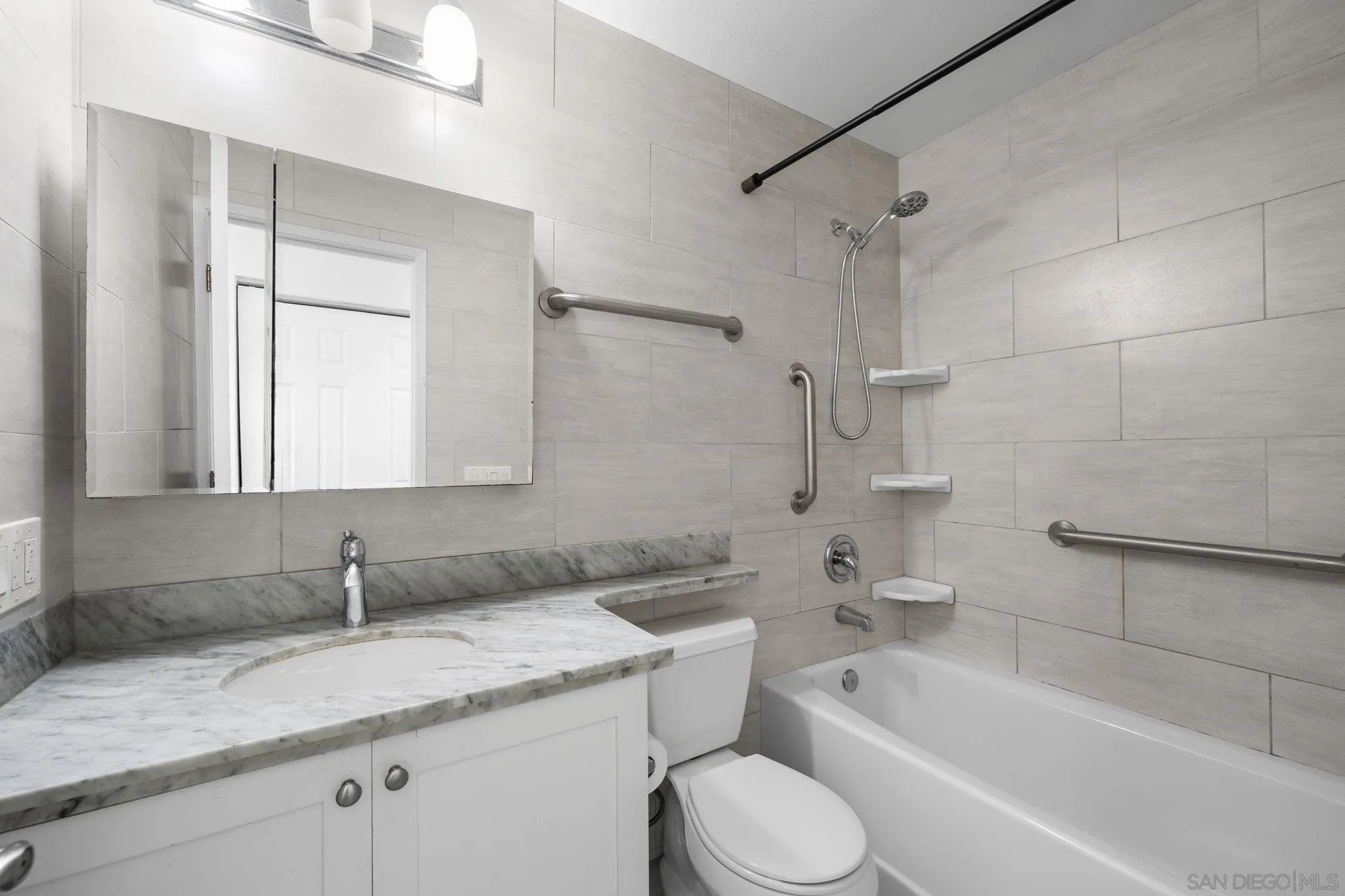 Photo #21: 260004598 Listing: Photo #21