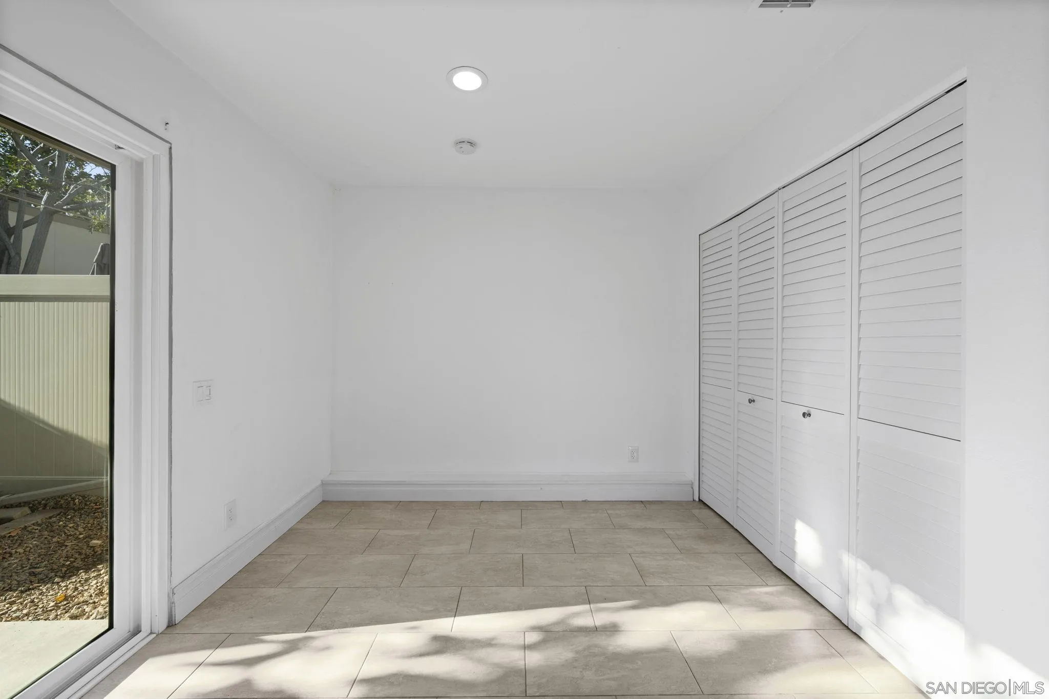 Photo #14: 260004598 Listing: Photo #14