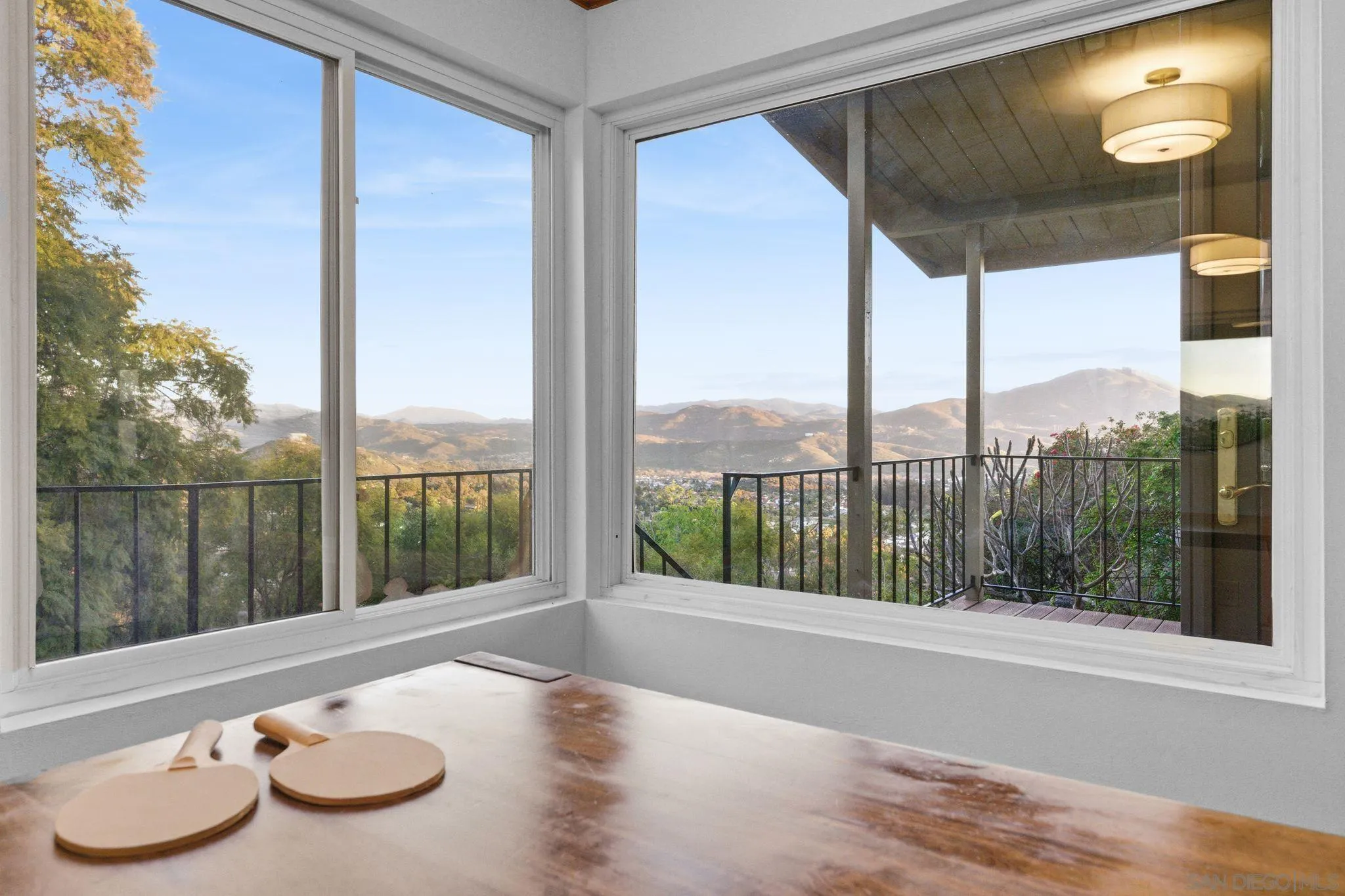 https://cdn.realtyfeed.com/cdn/127/260004601/3a979e9708426b954812fd5c502201e0.webp