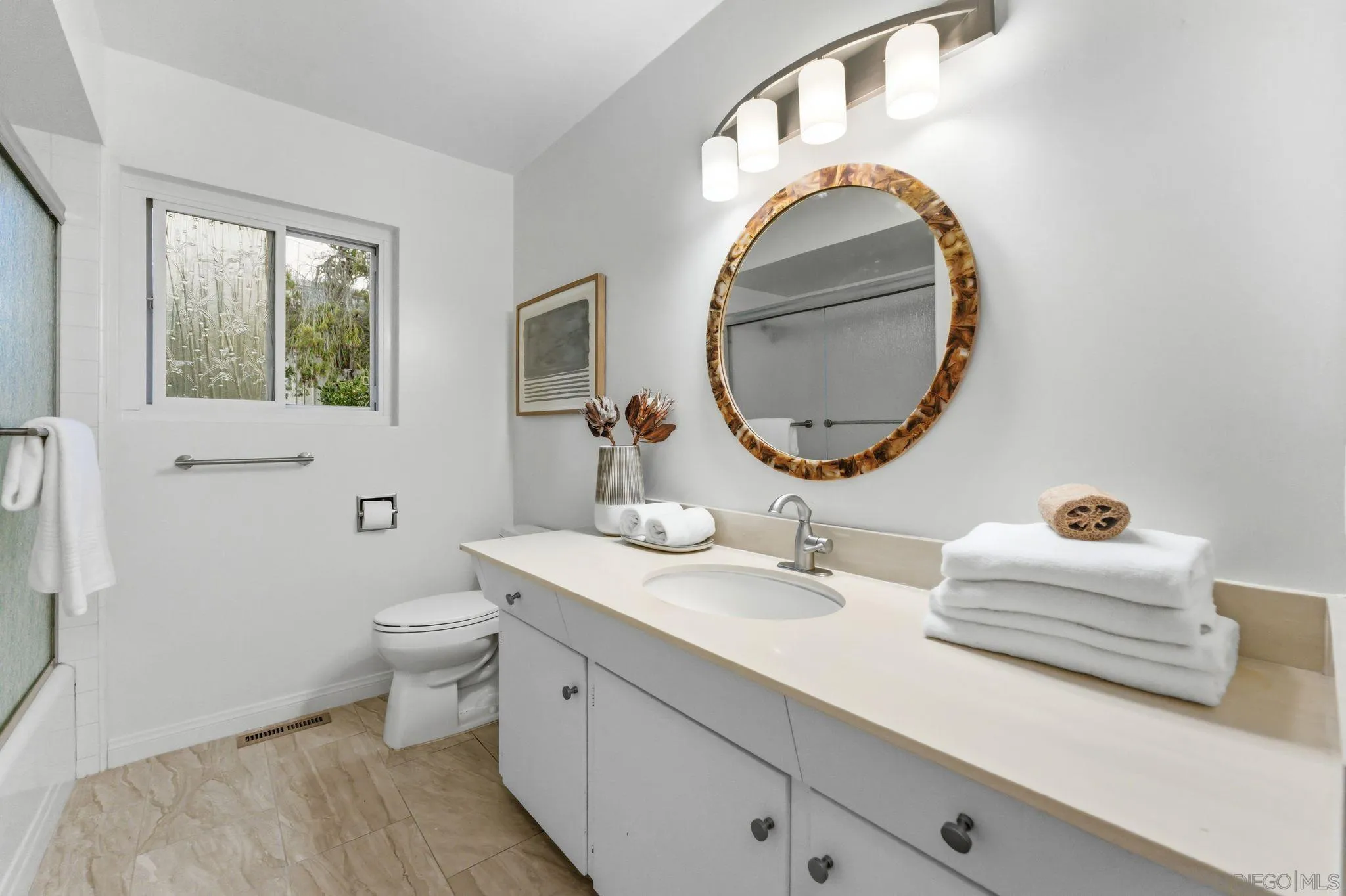 https://cdn.realtyfeed.com/cdn/127/260004601/683a815ee6c62b860d8c0f1afc4a4f6b.webp