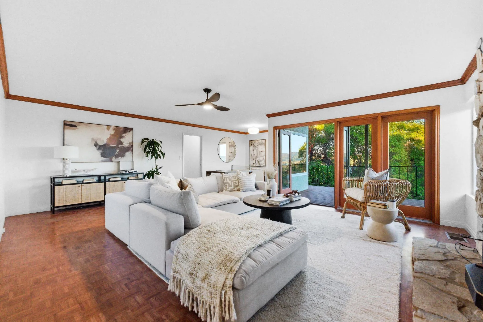 https://cdn.realtyfeed.com/cdn/127/260004601/94f0b145bd14b2fbaf4497742c2768b7.webp