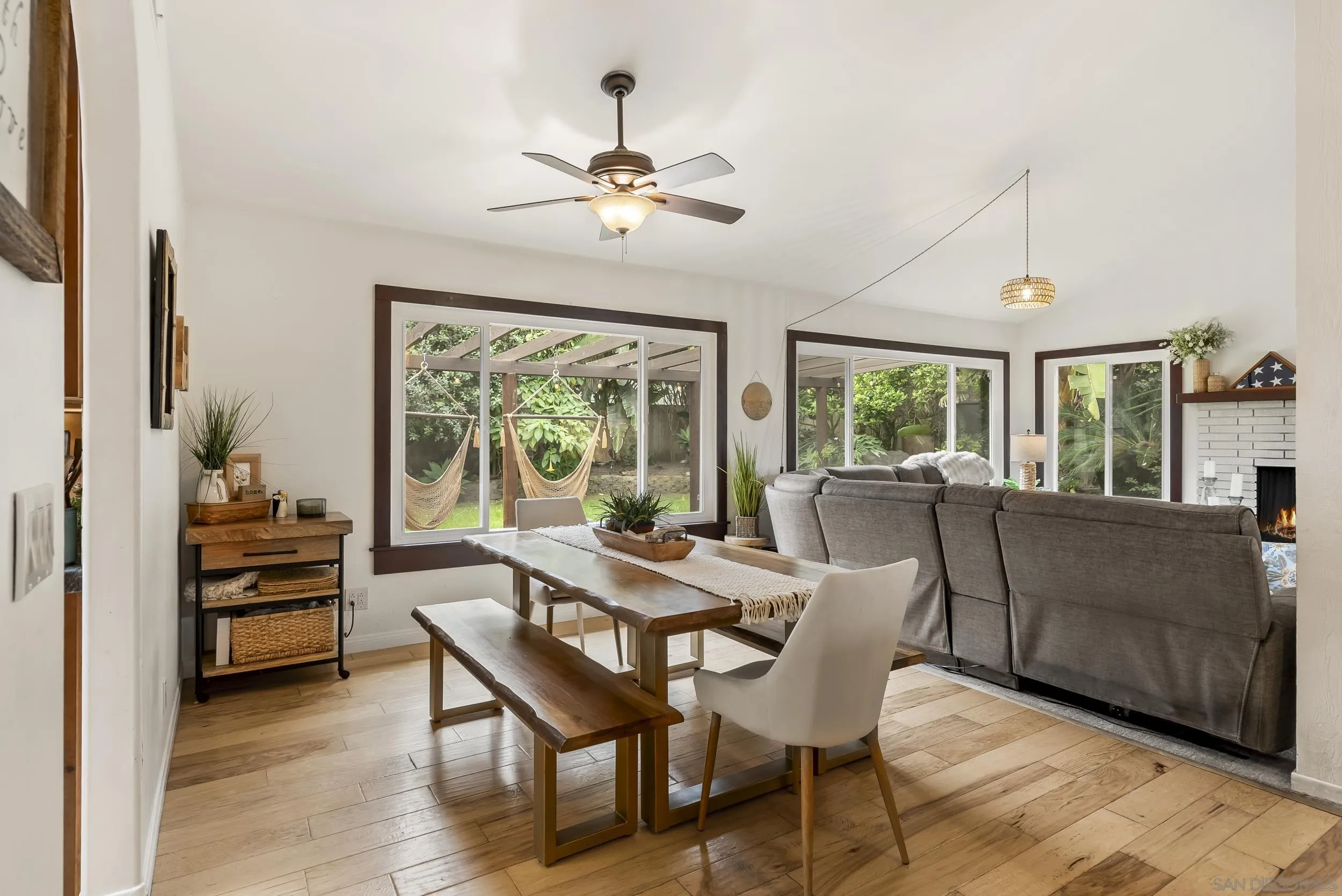 https://cdn.realtyfeed.com/cdn/127/260004604/395de9e87fec4c3e5d96955319048949.webp