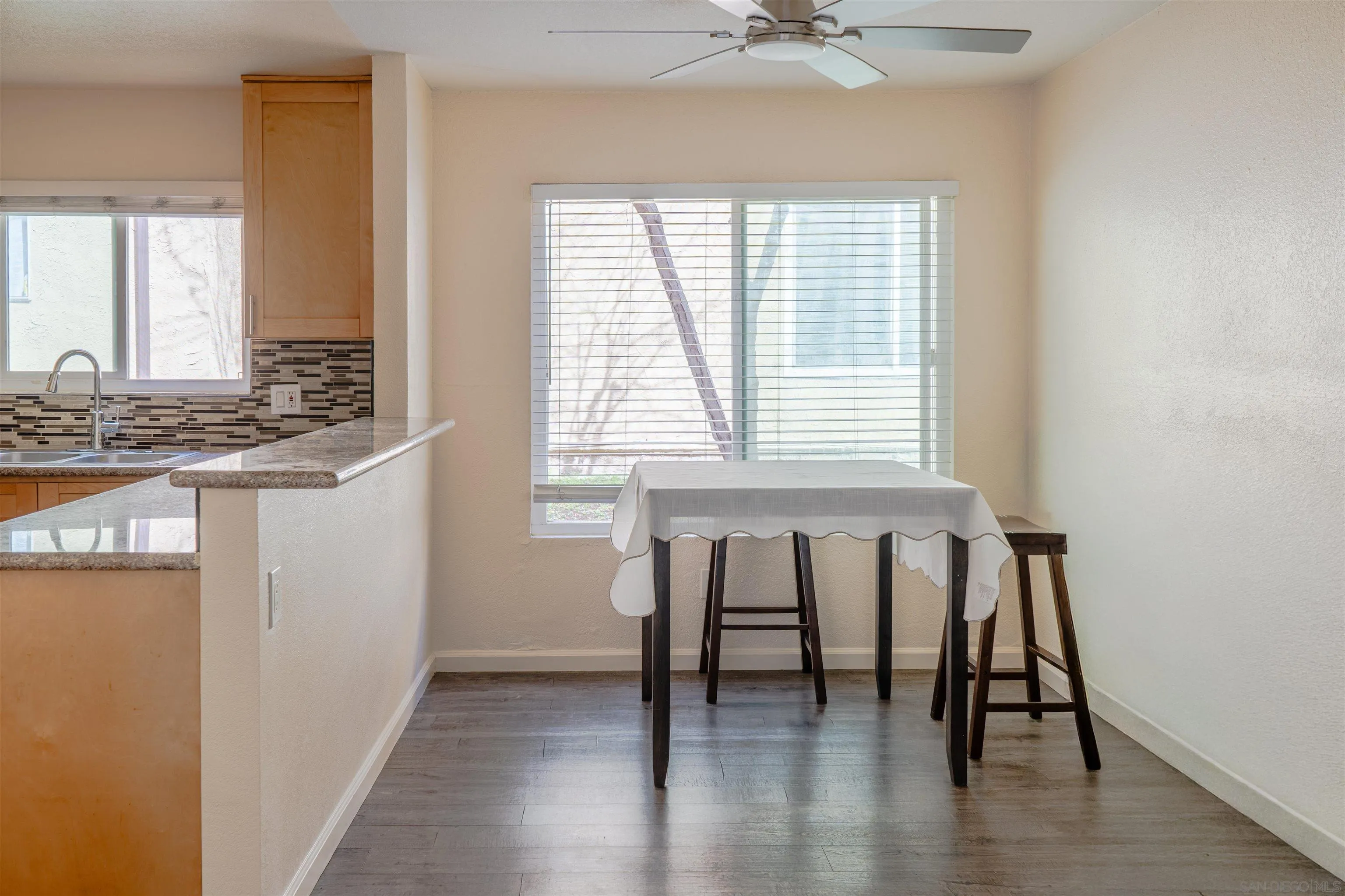 Photo #5: 260004605 Listing: Photo #5