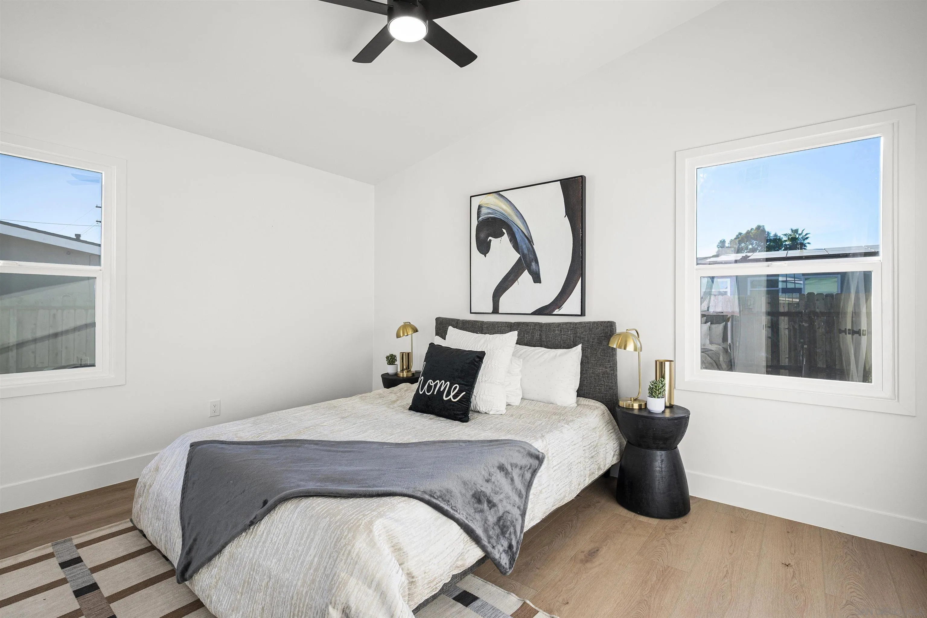 https://cdn.realtyfeed.com/cdn/127/260004614/195110f7936685f5fbe89ca9e3176611.webp