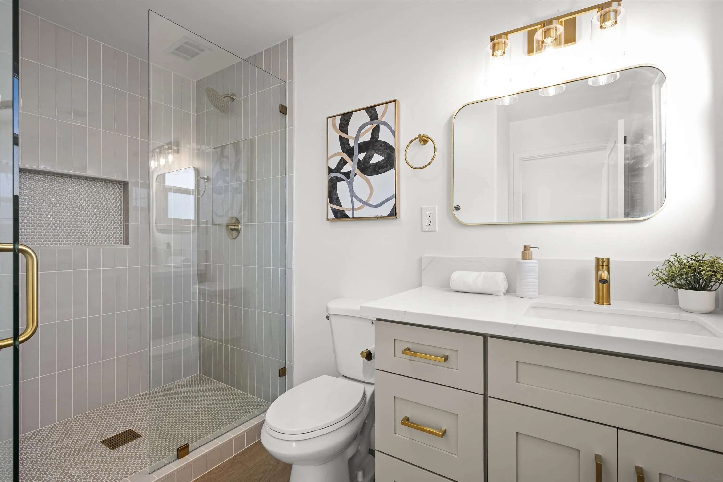 https://cdn.realtyfeed.com/cdn/127/260004614/7520f6e3bcd9f852619e01295e714e9b.webp