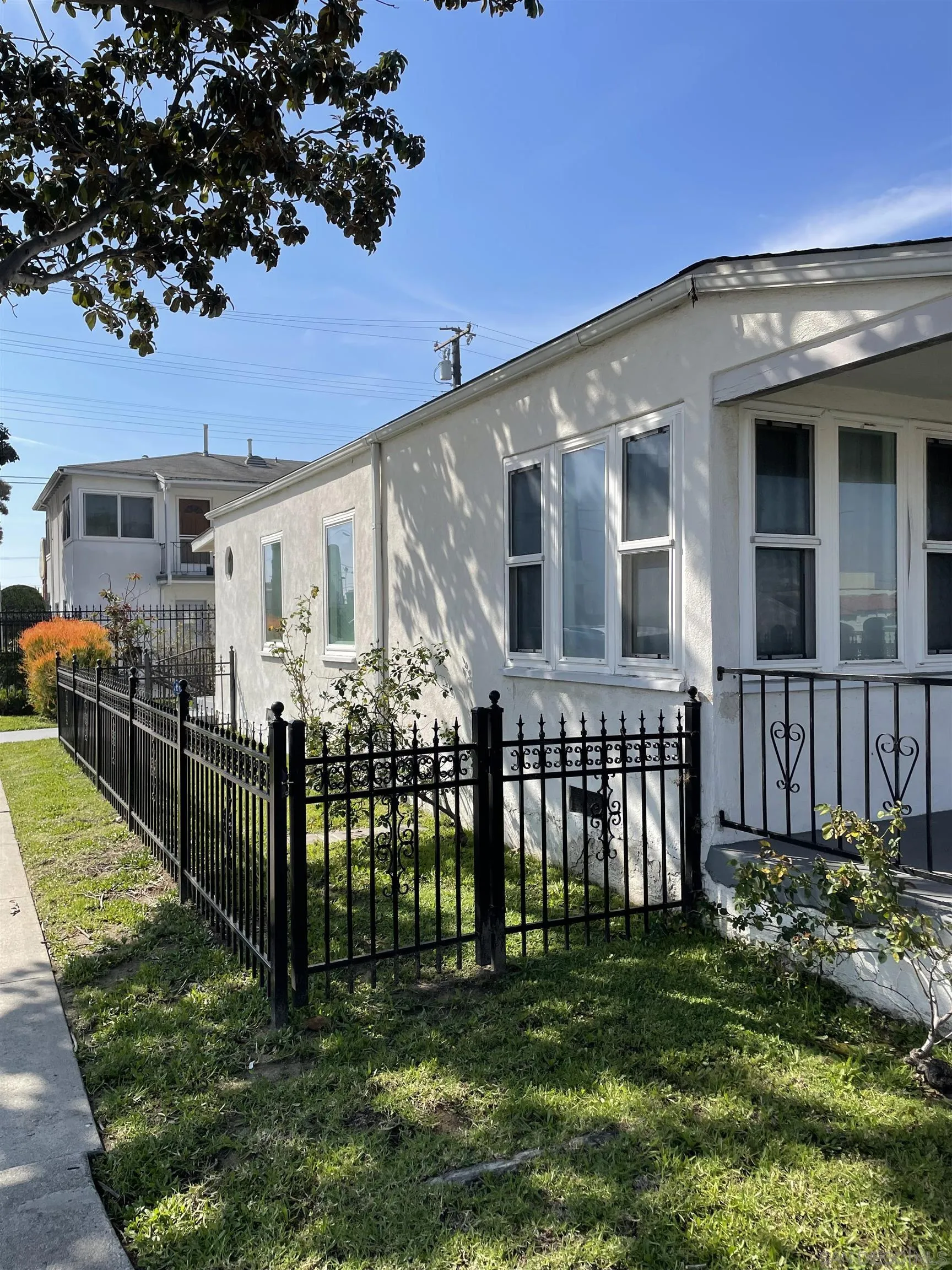 2700 W 85th St, Inglewood, CA 90305 - Main photo, Inglewood, CA