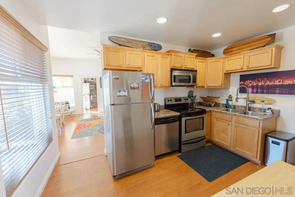 Photo #2: 260004618 Listing: Photo #2