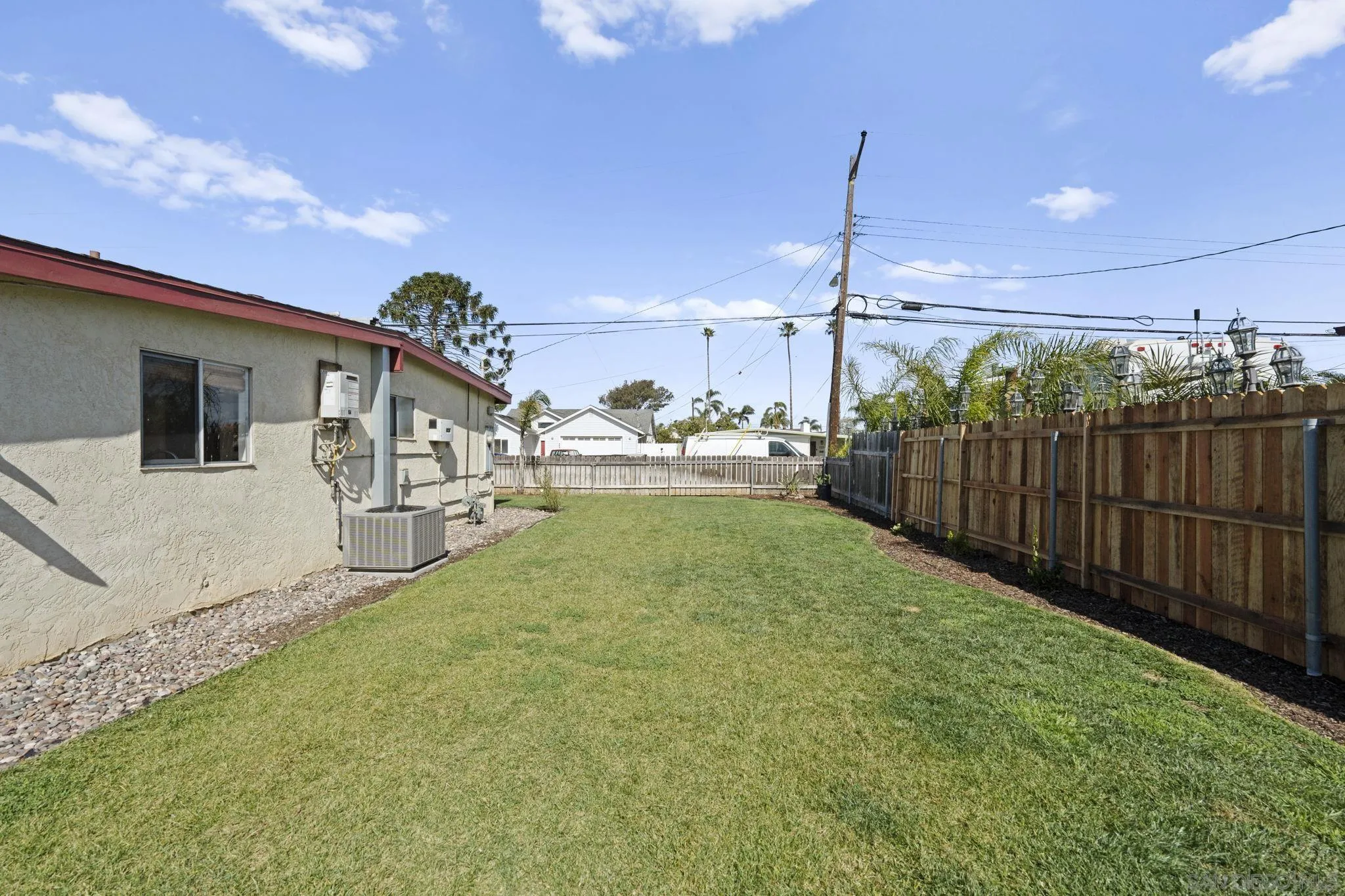 https://cdn.realtyfeed.com/cdn/127/260004619/5f425c59f3cf6c25850a447eb6bf5453.webp