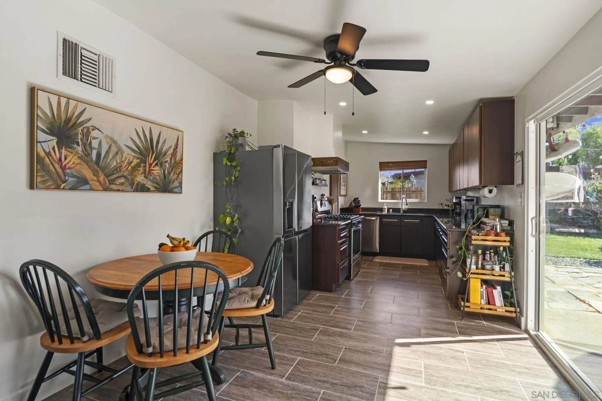 https://cdn.realtyfeed.com/cdn/127/260004619/6fb6fc2d8f574276509ec2926fde2683.webp