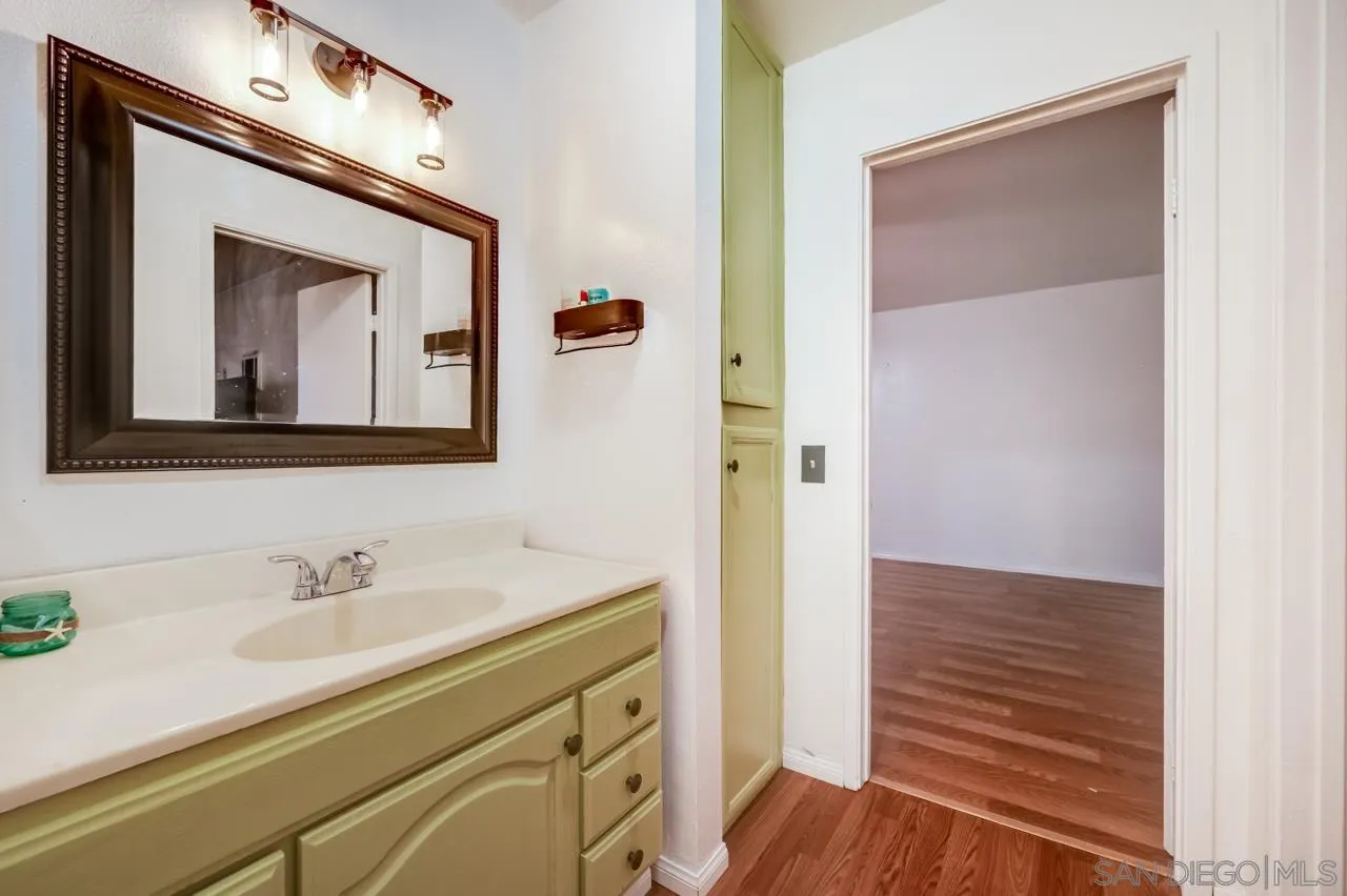 Photo #12: 260004621 Listing: Photo #12