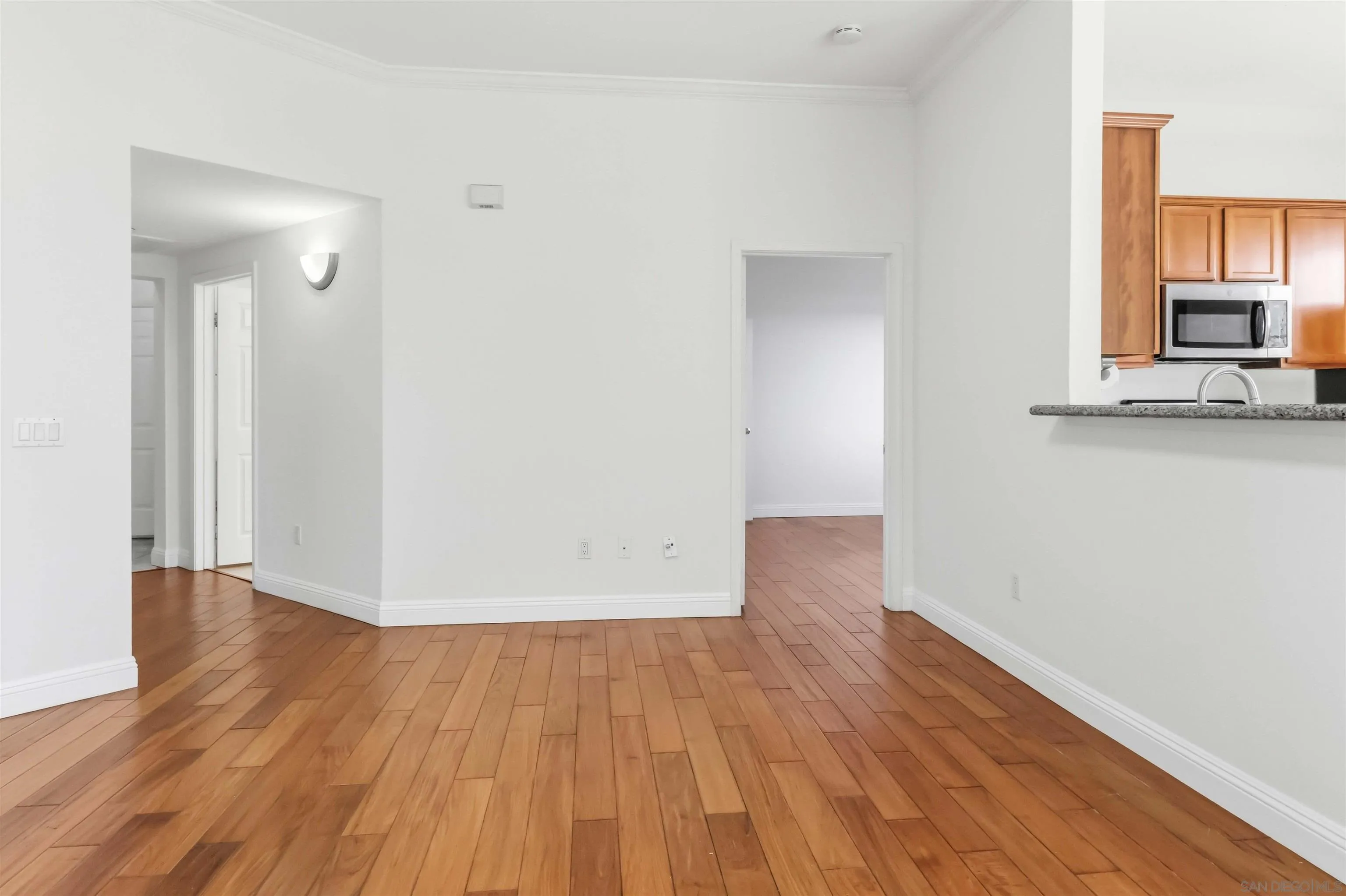 Photo #10: 260004624 Listing: Photo #10