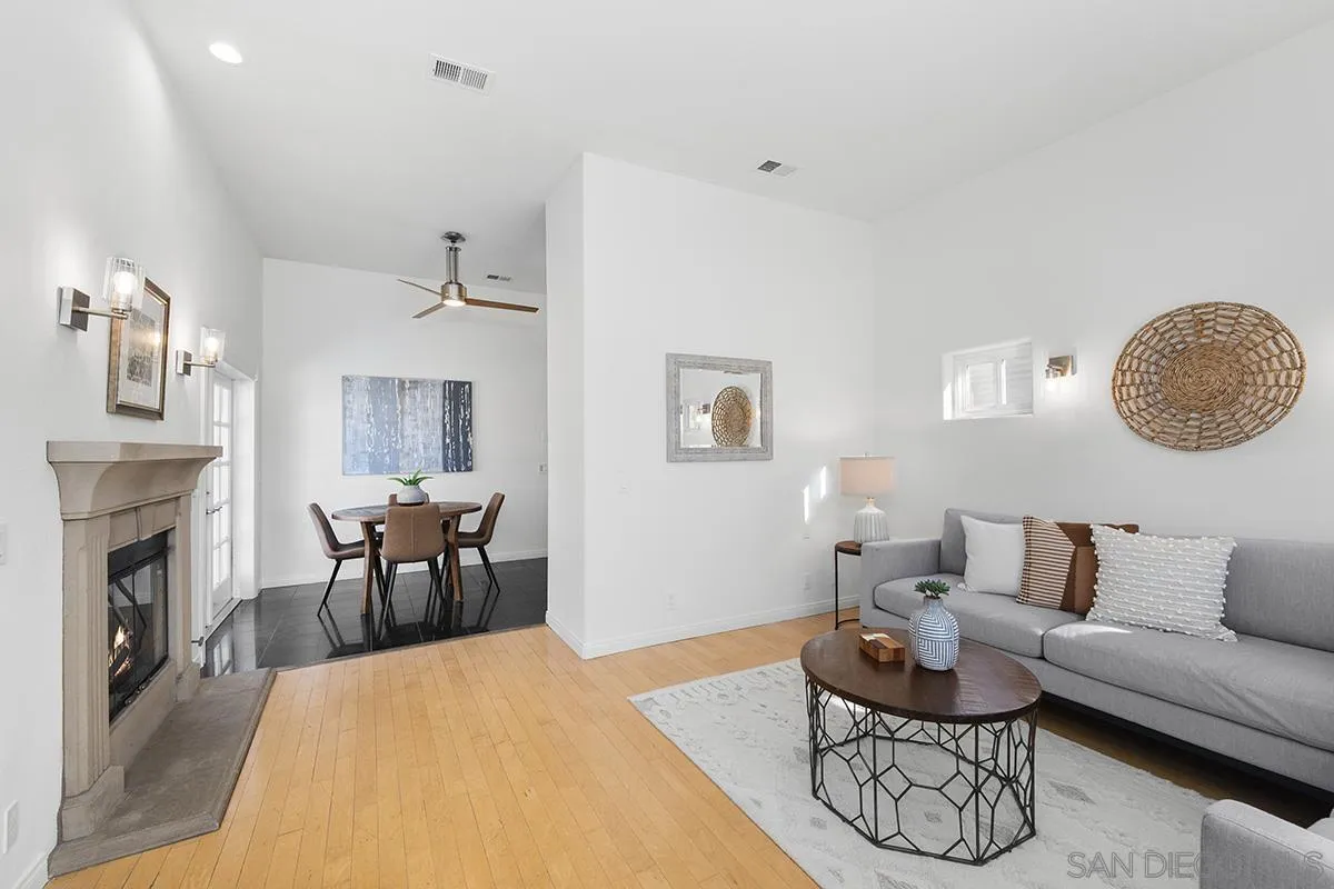 https://cdn.realtyfeed.com/cdn/127/260004631/741c0076bdc130971e351df4bff8b545.webp
