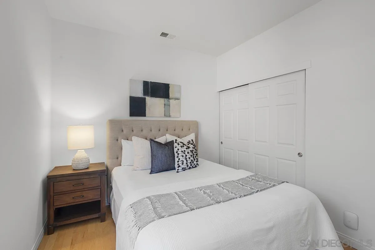 https://cdn.realtyfeed.com/cdn/127/260004631/a0d1461e9341a50c779621972ad57932.webp