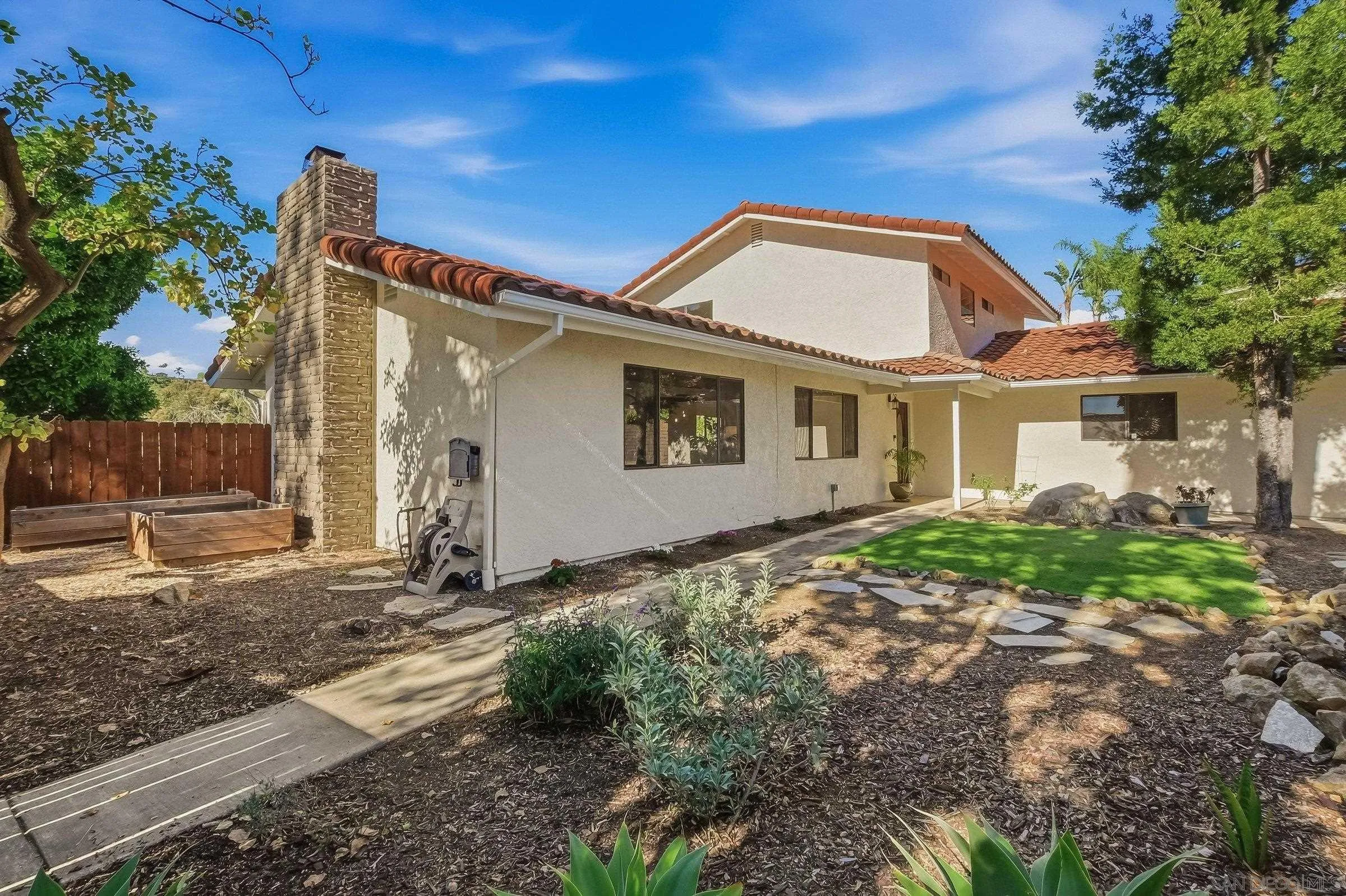 https://cdn.realtyfeed.com/cdn/127/260004644/f4c5926c34a0731bff839bddecb247a8.webp