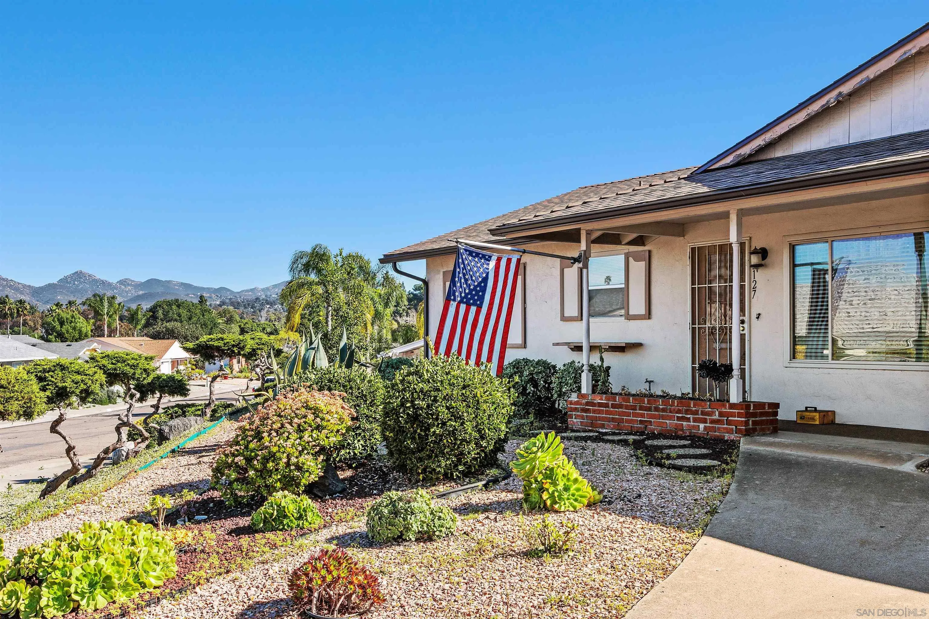 https://cdn.realtyfeed.com/cdn/127/260004650/0c075c9b0085b1dcbeb1182a9340269b.webp