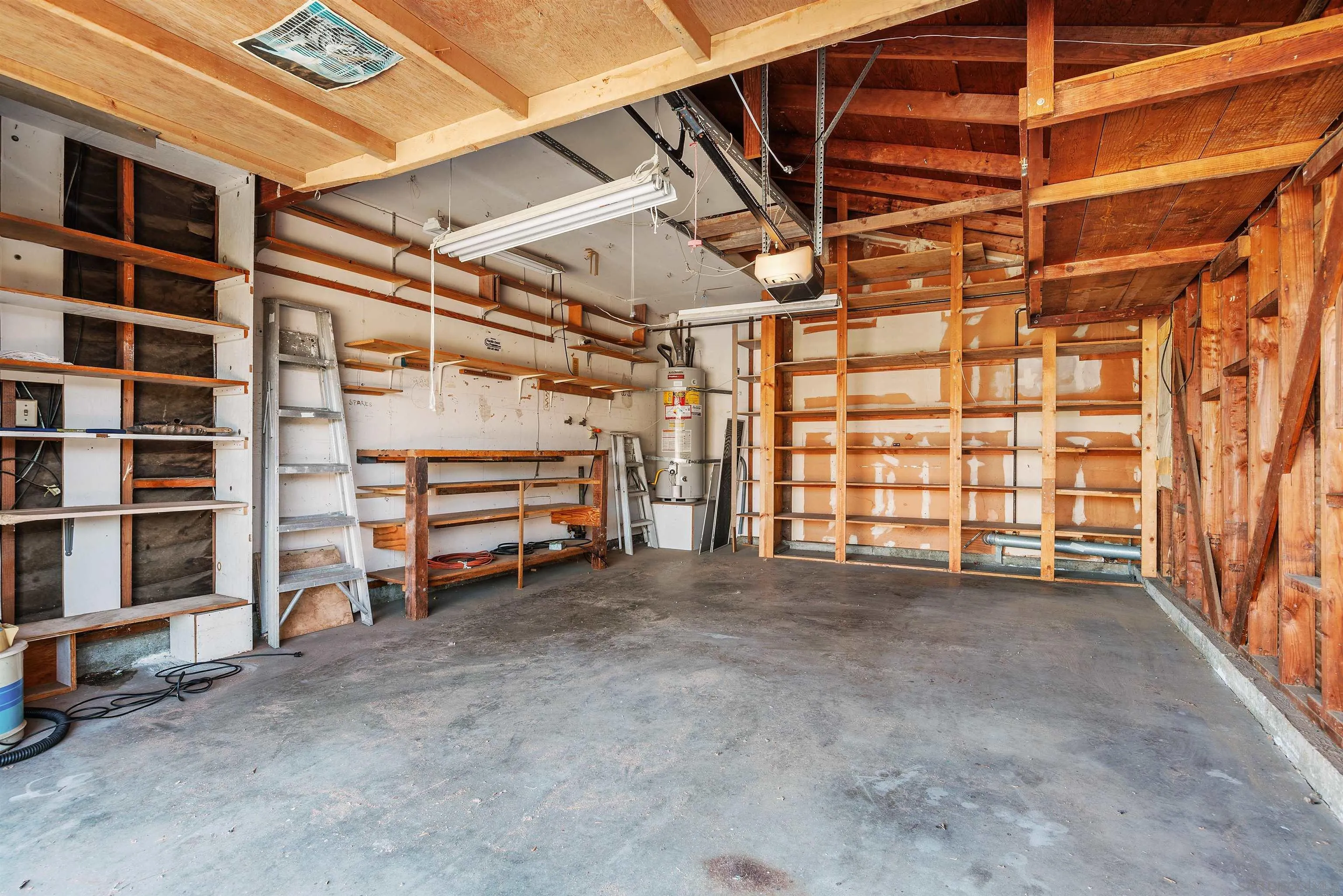 https://cdn.realtyfeed.com/cdn/127/260004650/782c73820903718ad43baf915798394e.webp