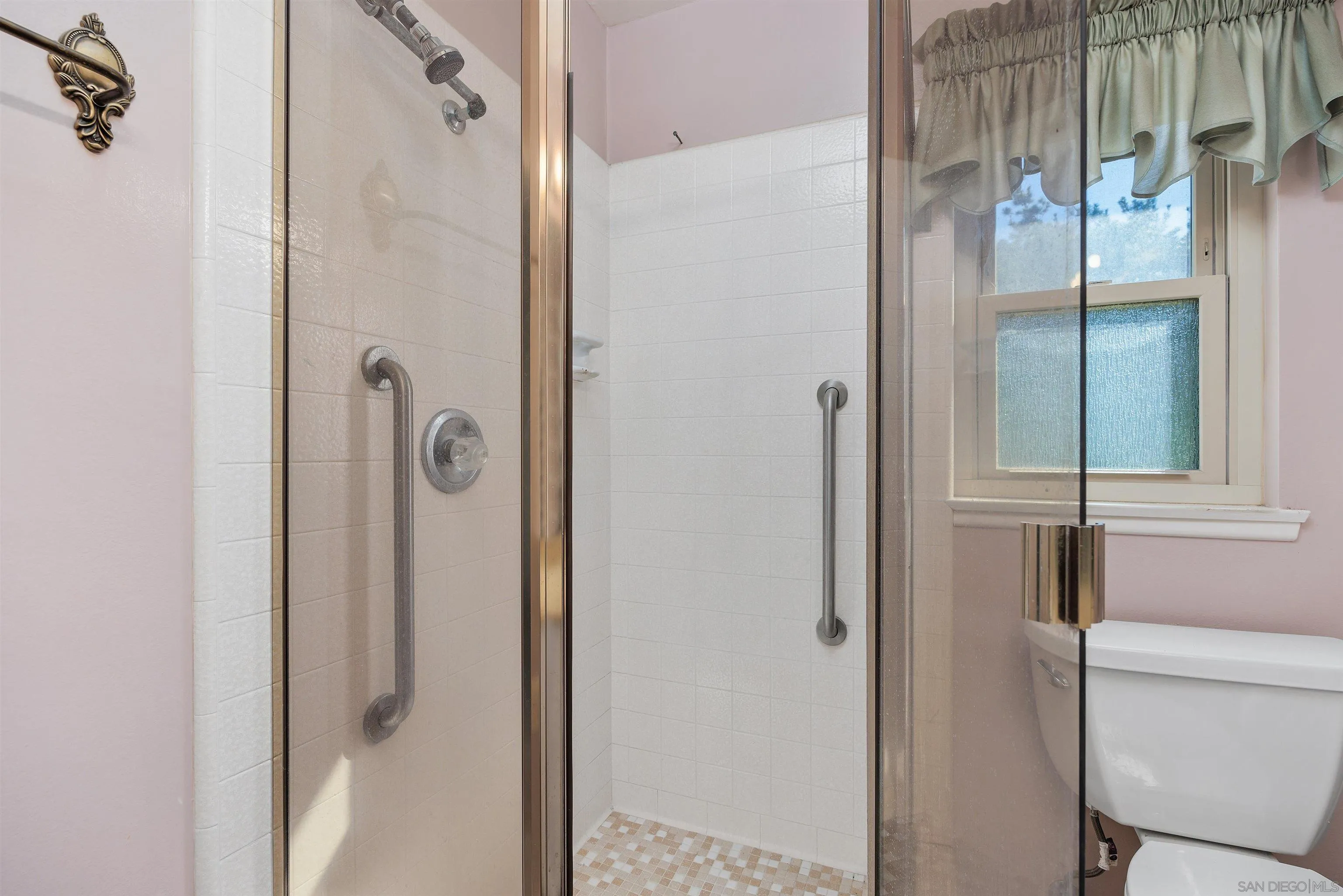 https://cdn.realtyfeed.com/cdn/127/260004650/d1d068c54e889325b25aef3b89581989.webp
