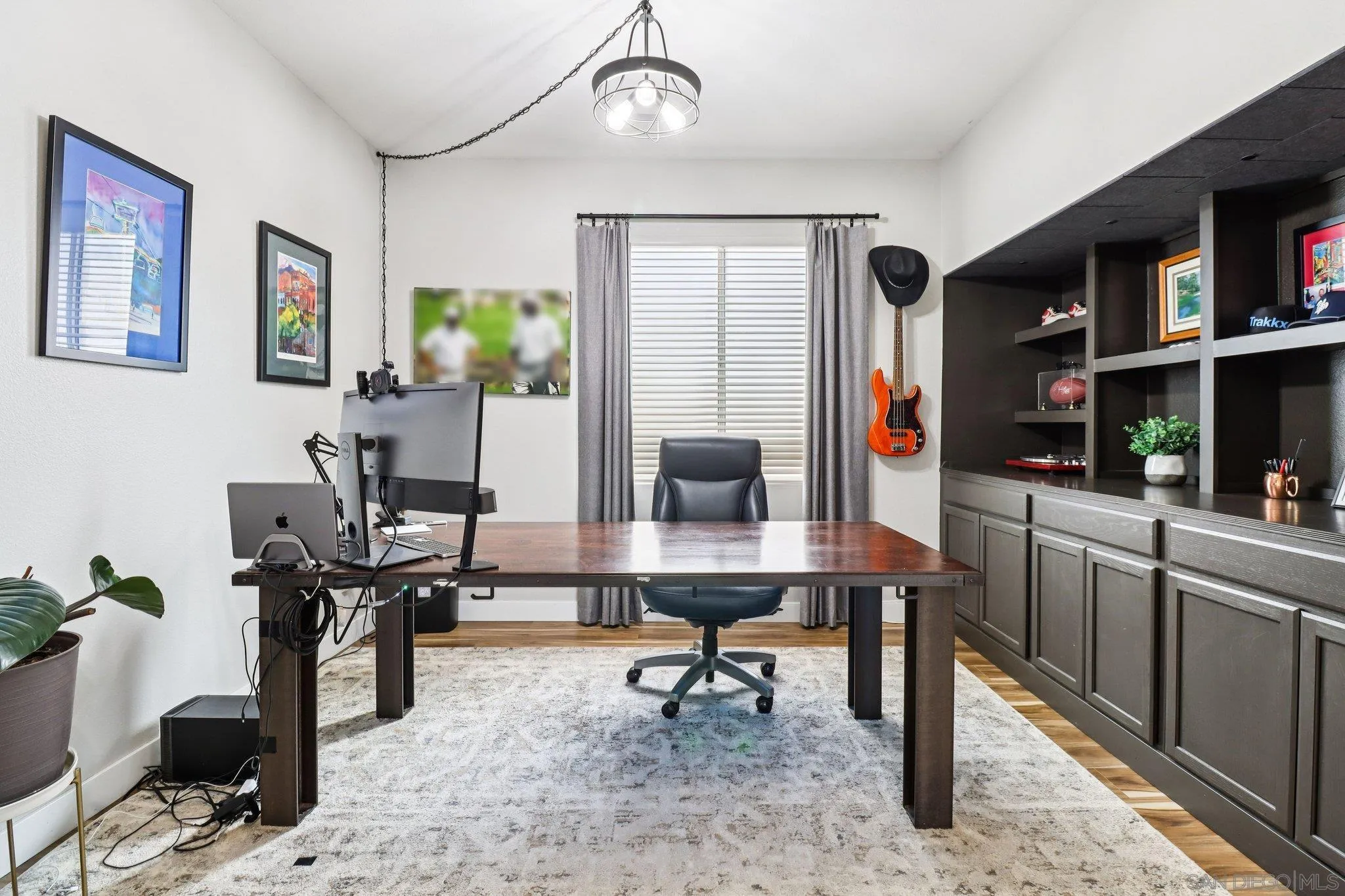https://cdn.realtyfeed.com/cdn/127/260004654/62a89156fa9a81e93c5f8f91cc505731.webp