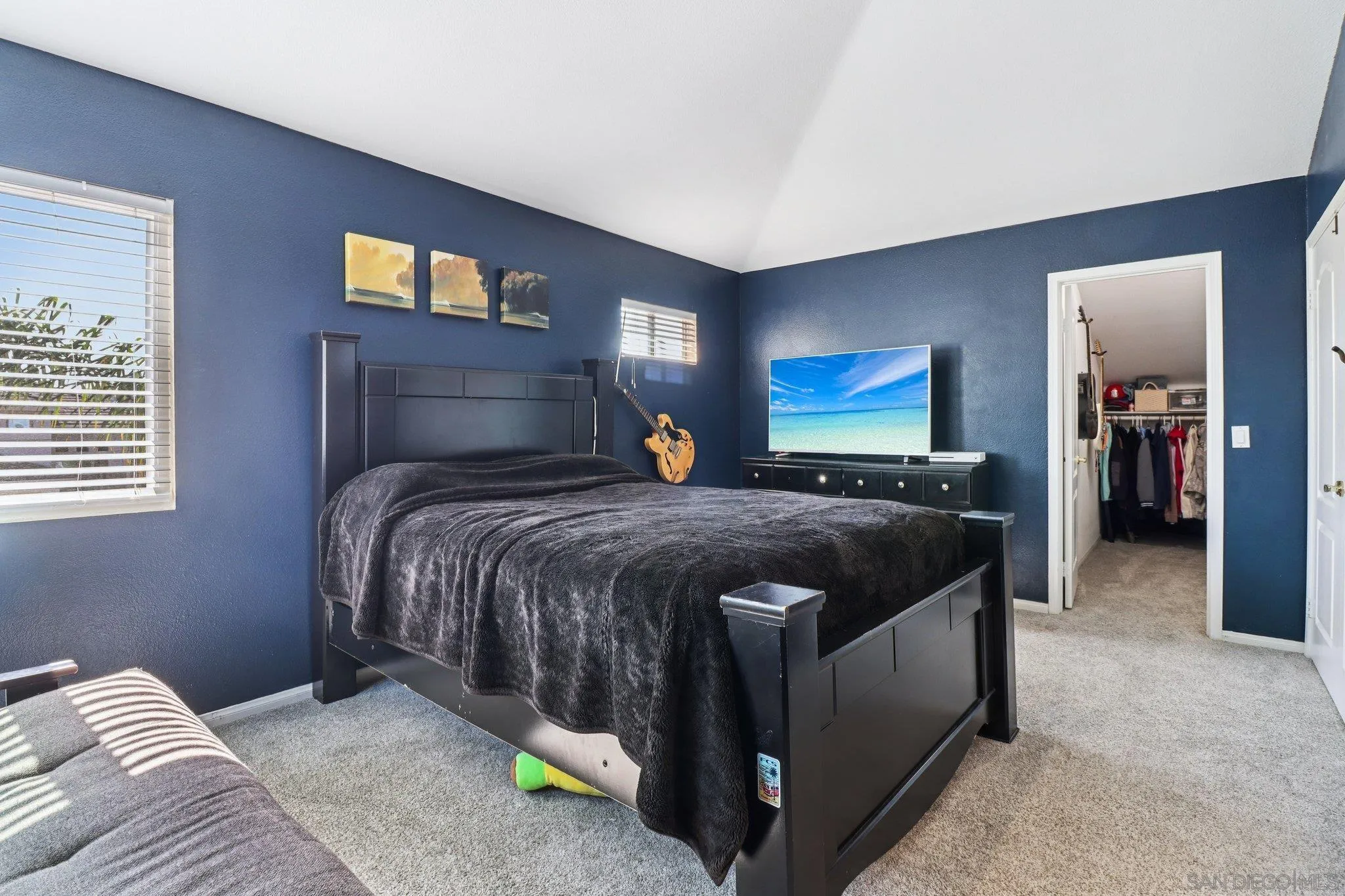 https://cdn.realtyfeed.com/cdn/127/260004654/6388d5fc77012e96f3851c9f48520144.webp