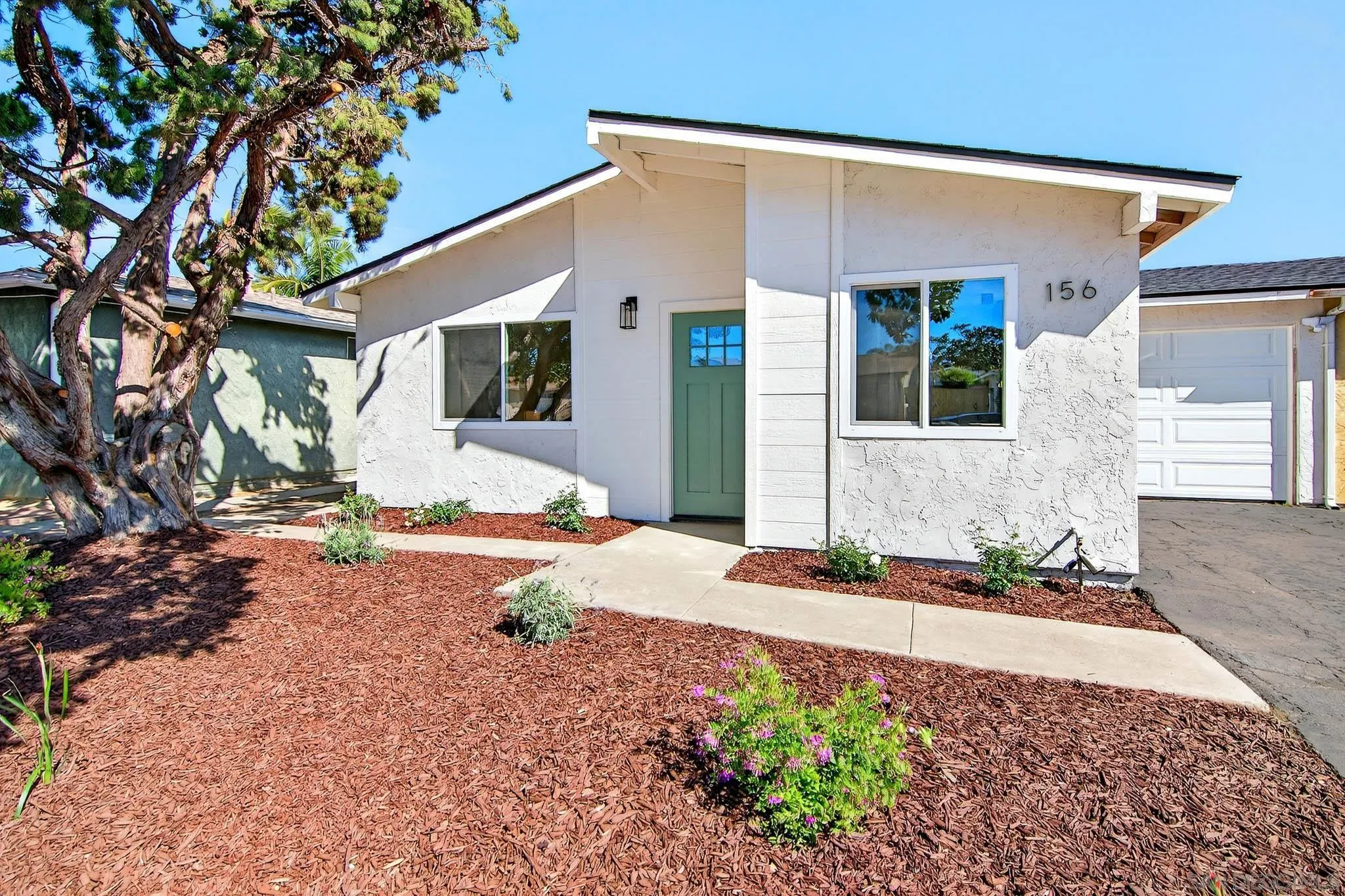 Photo #4: 260004655 Listing: Photo #4