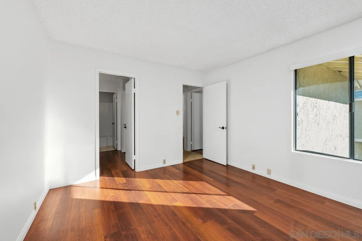 Photo #21: 260004658 Listing: Photo #21