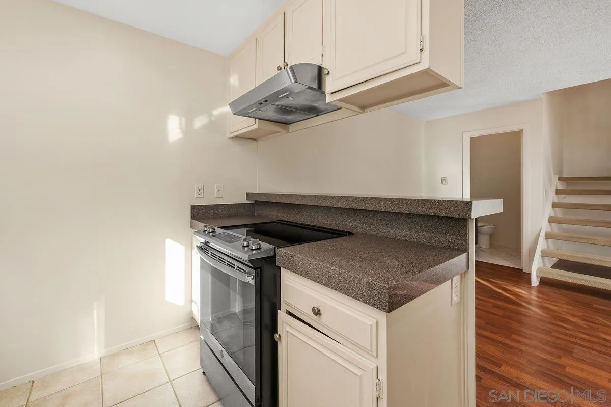 Photo #15: 260004658 Listing: Photo #15