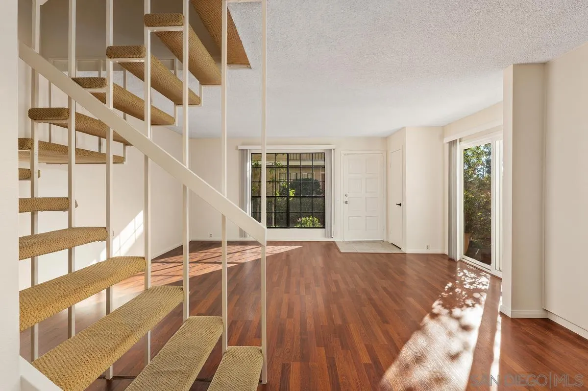 Photo #9: 260004658 Listing: Photo #9