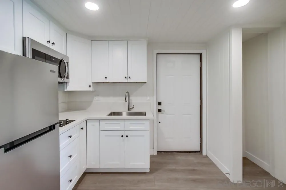 4418 Monroe Ave, San Diego, CA, 92115 4418 Monroe Ave, San Diego, CA, 92115