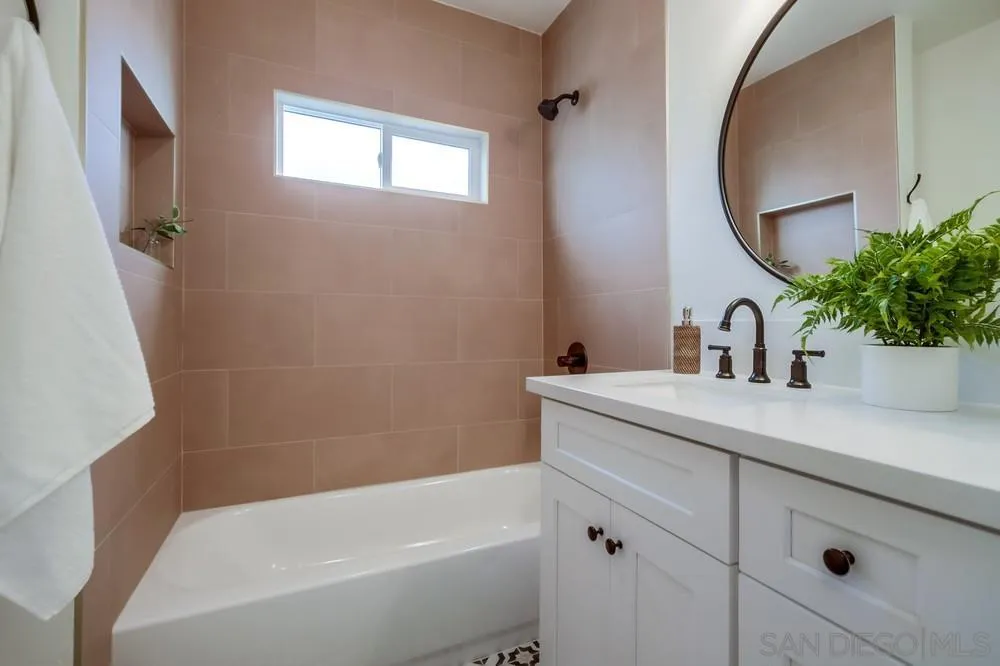 4418 Monroe Ave, San Diego, CA, 92115 4418 Monroe Ave, San Diego, CA, 92115