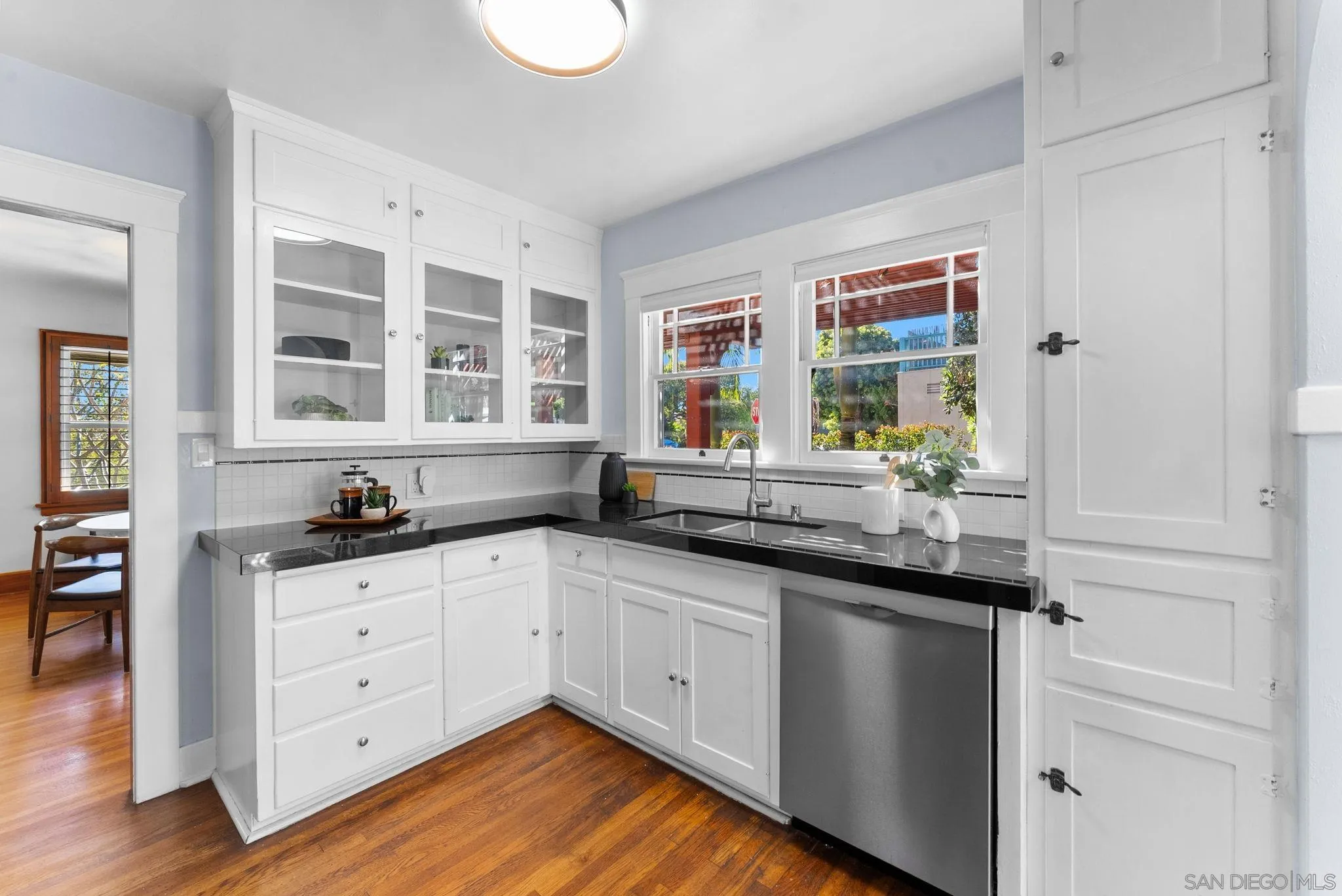https://cdn.realtyfeed.com/cdn/127/260004661/2c78fbfac37ba464c148cfea91d3223f.webp