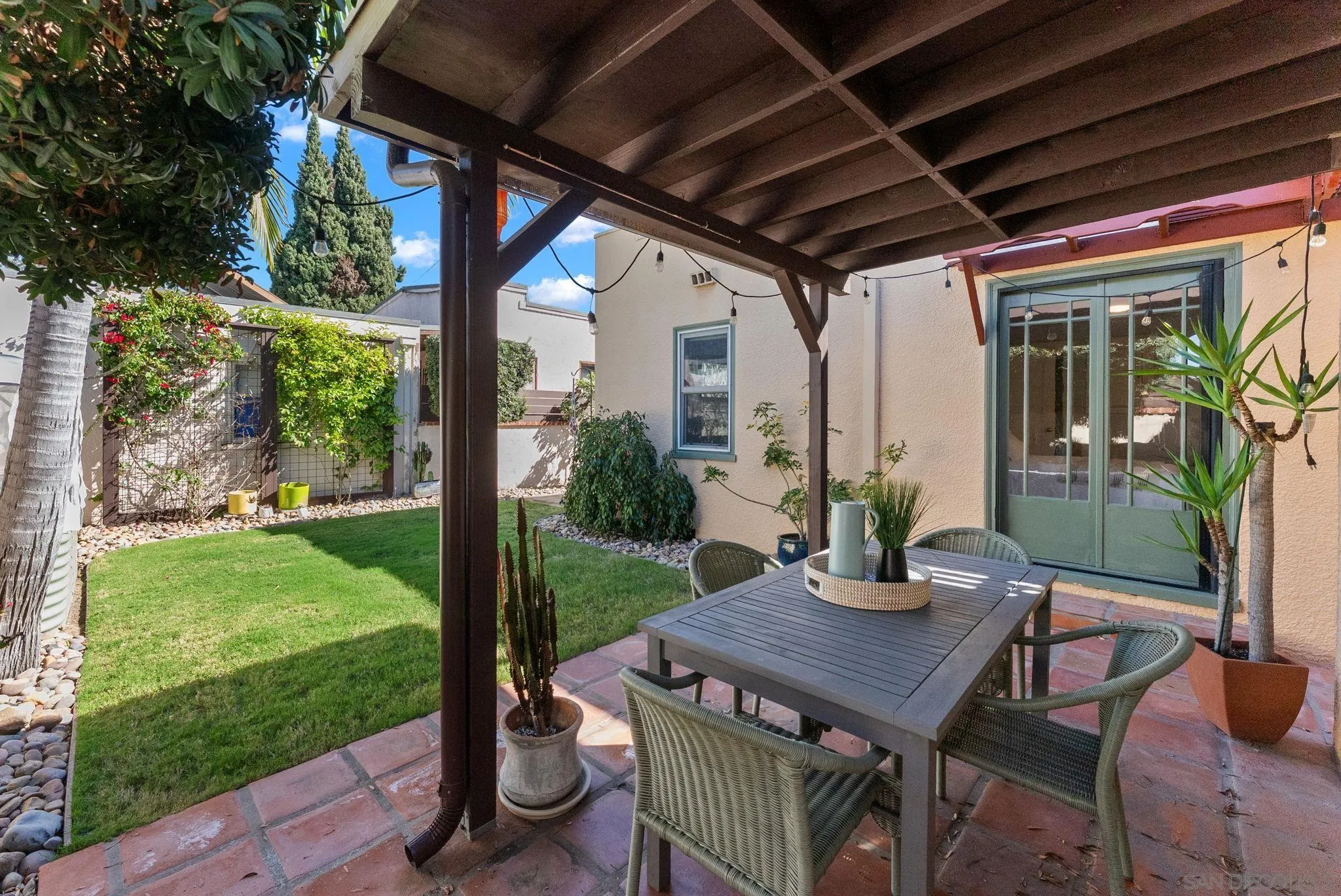 https://cdn.realtyfeed.com/cdn/127/260004661/ab0a4d5d42f3760c7d8f46a670e69921.webp