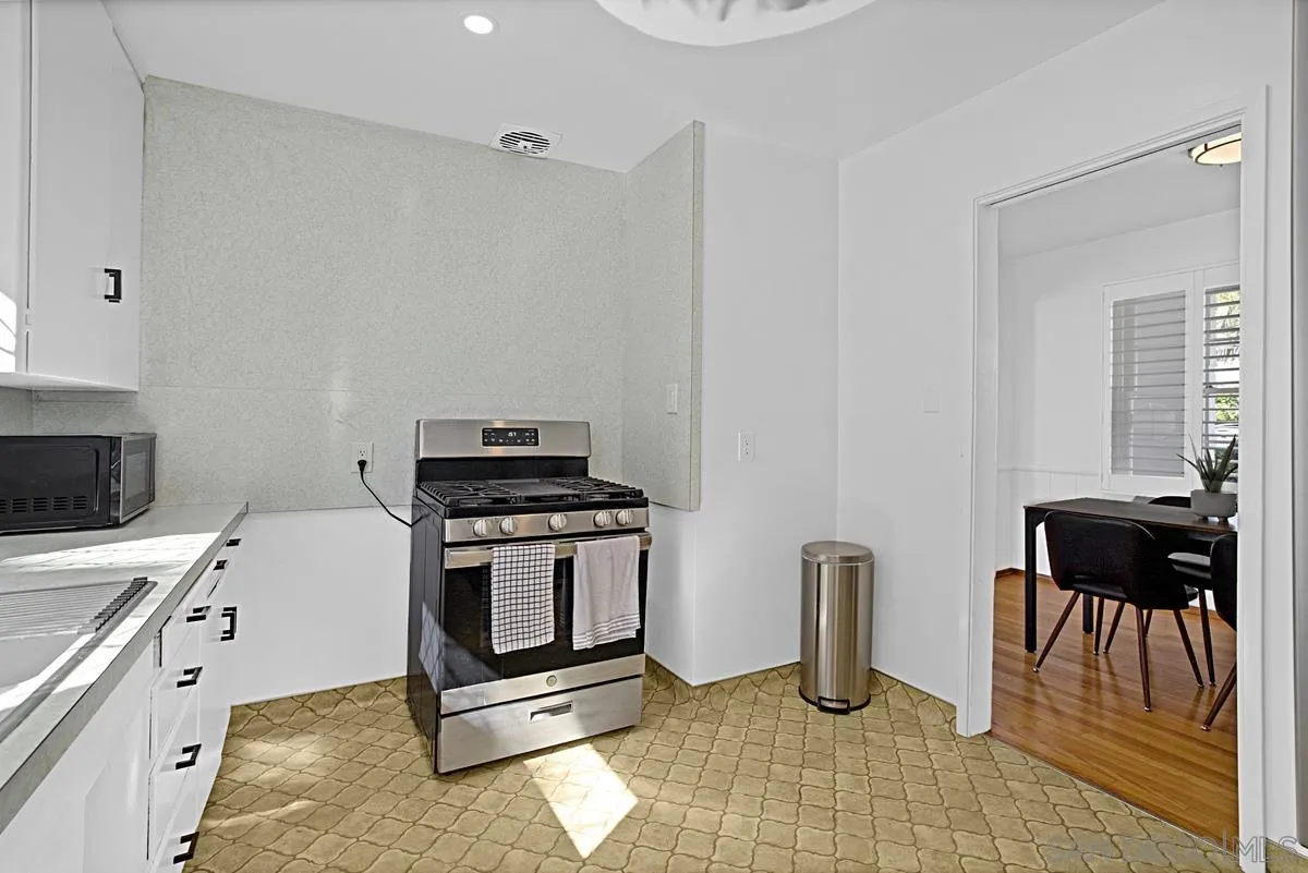 https://cdn.realtyfeed.com/cdn/127/260004662/0bb638586fc5dc3180ecd78ac8c1e053.webp