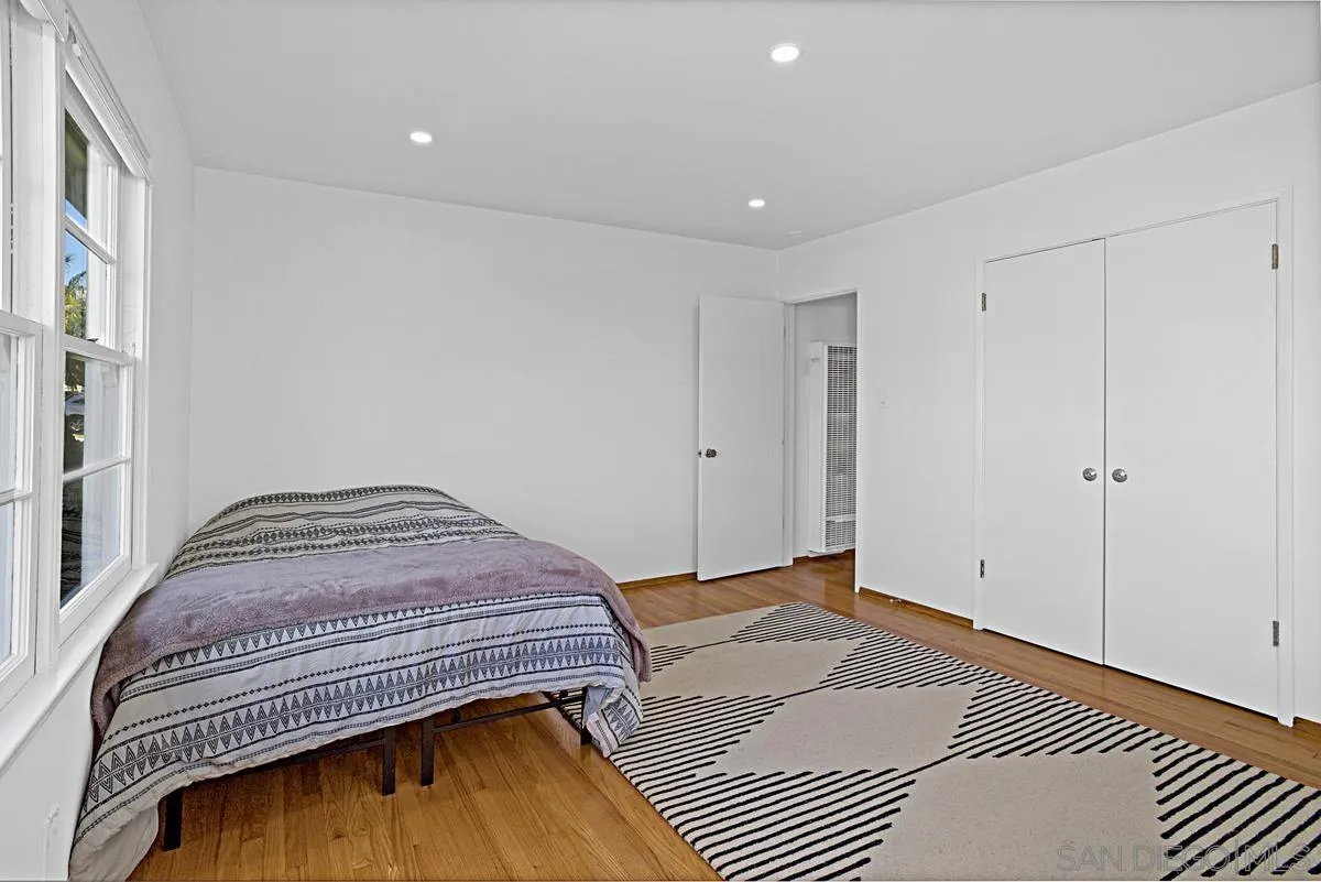https://cdn.realtyfeed.com/cdn/127/260004662/14b0d67b4444c364462c29226bfae29f.webp