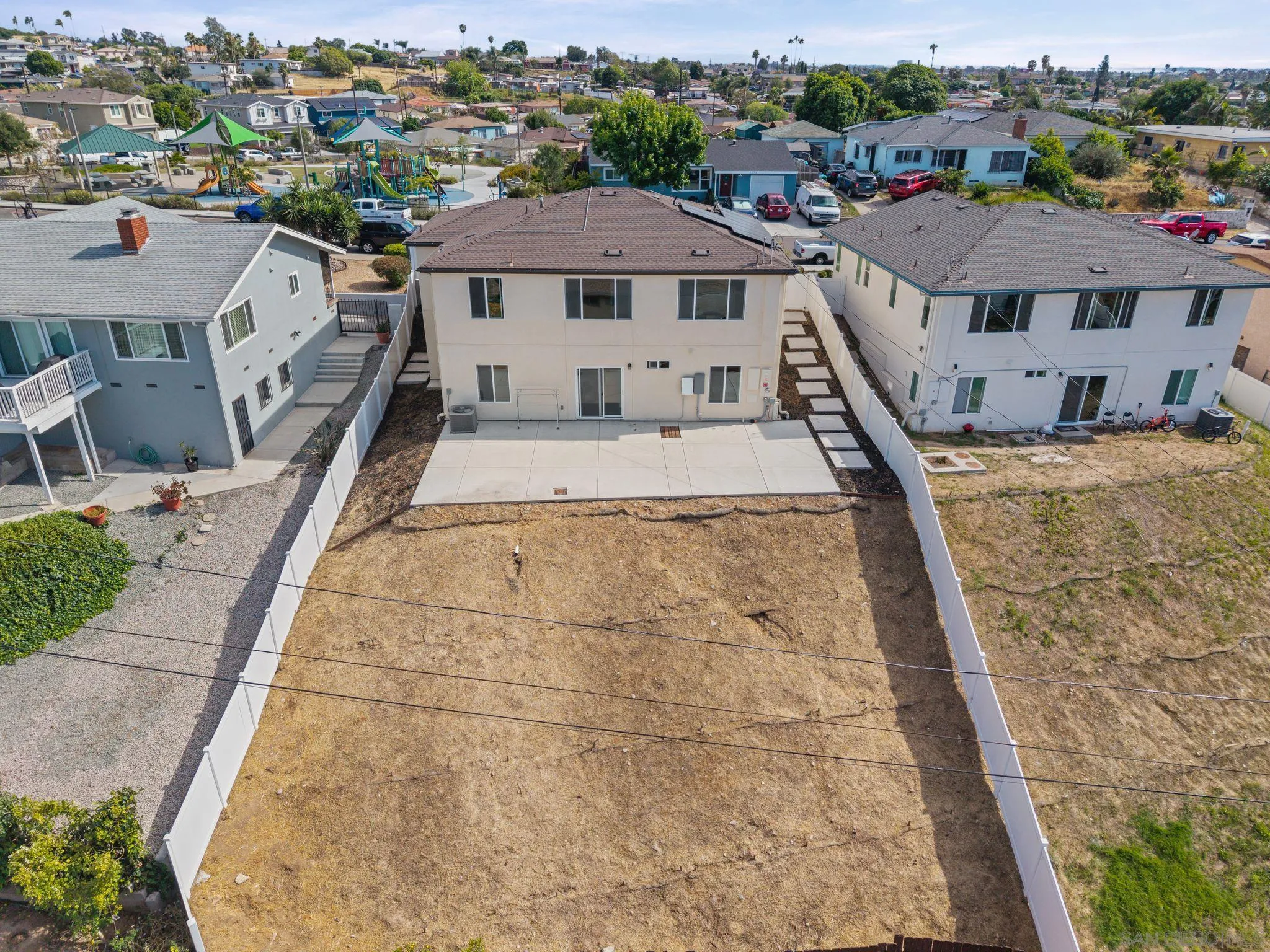https://cdn.realtyfeed.com/cdn/127/260004665/3b2854f718f19206ef20caf036f97493.webp