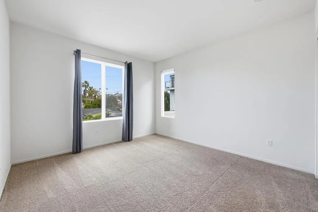 https://cdn.realtyfeed.com/cdn/127/260004665/c0de97c8920b33a24e76cb183f6cea81.webp