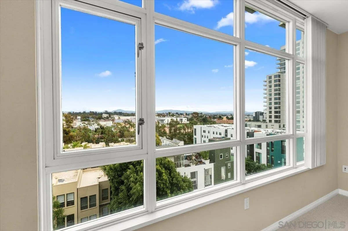 https://cdn.realtyfeed.com/cdn/127/260004670/5602656c943b833190310b1da2a37f63.webp