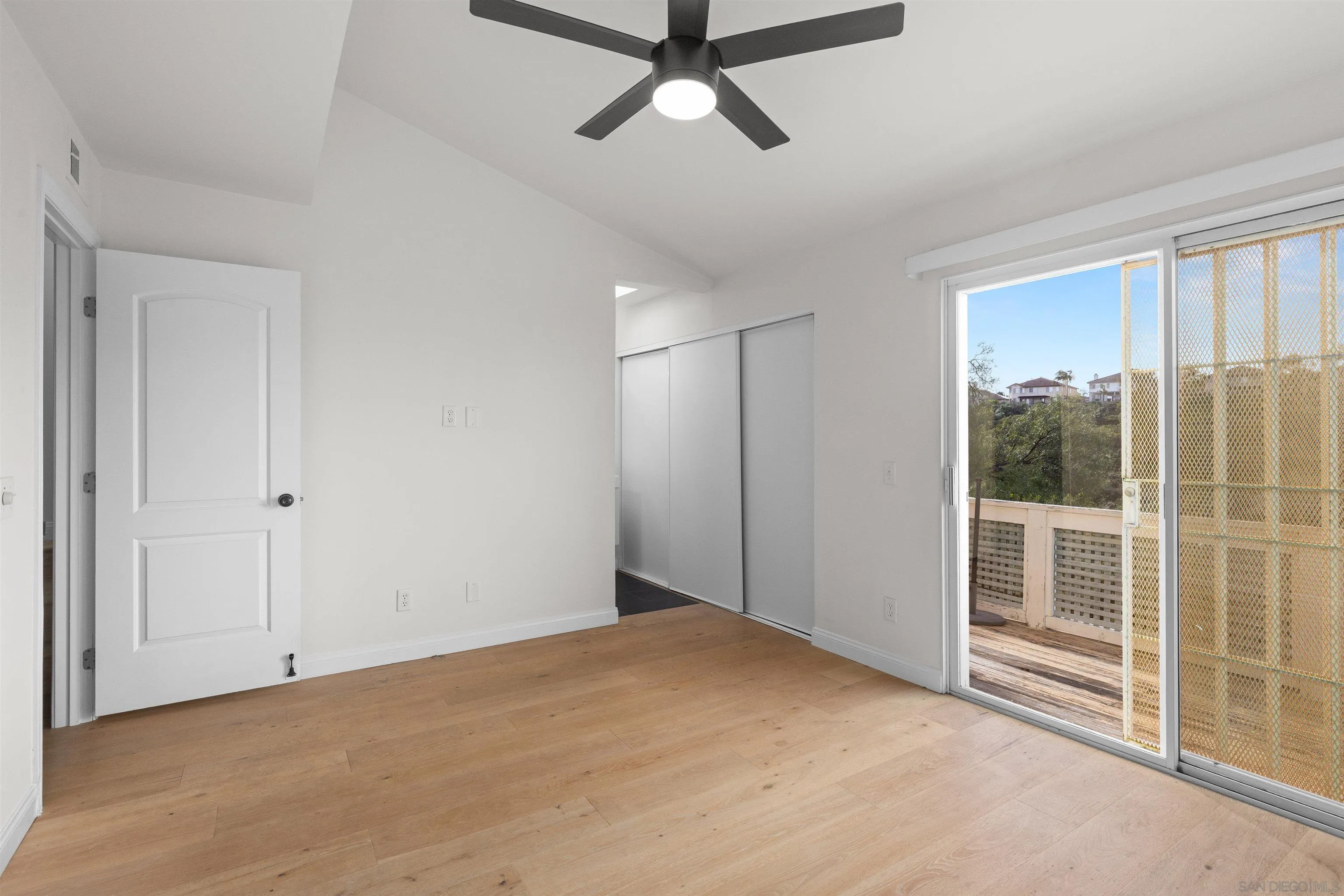 Photo #14: 260004675 Listing: Photo #14