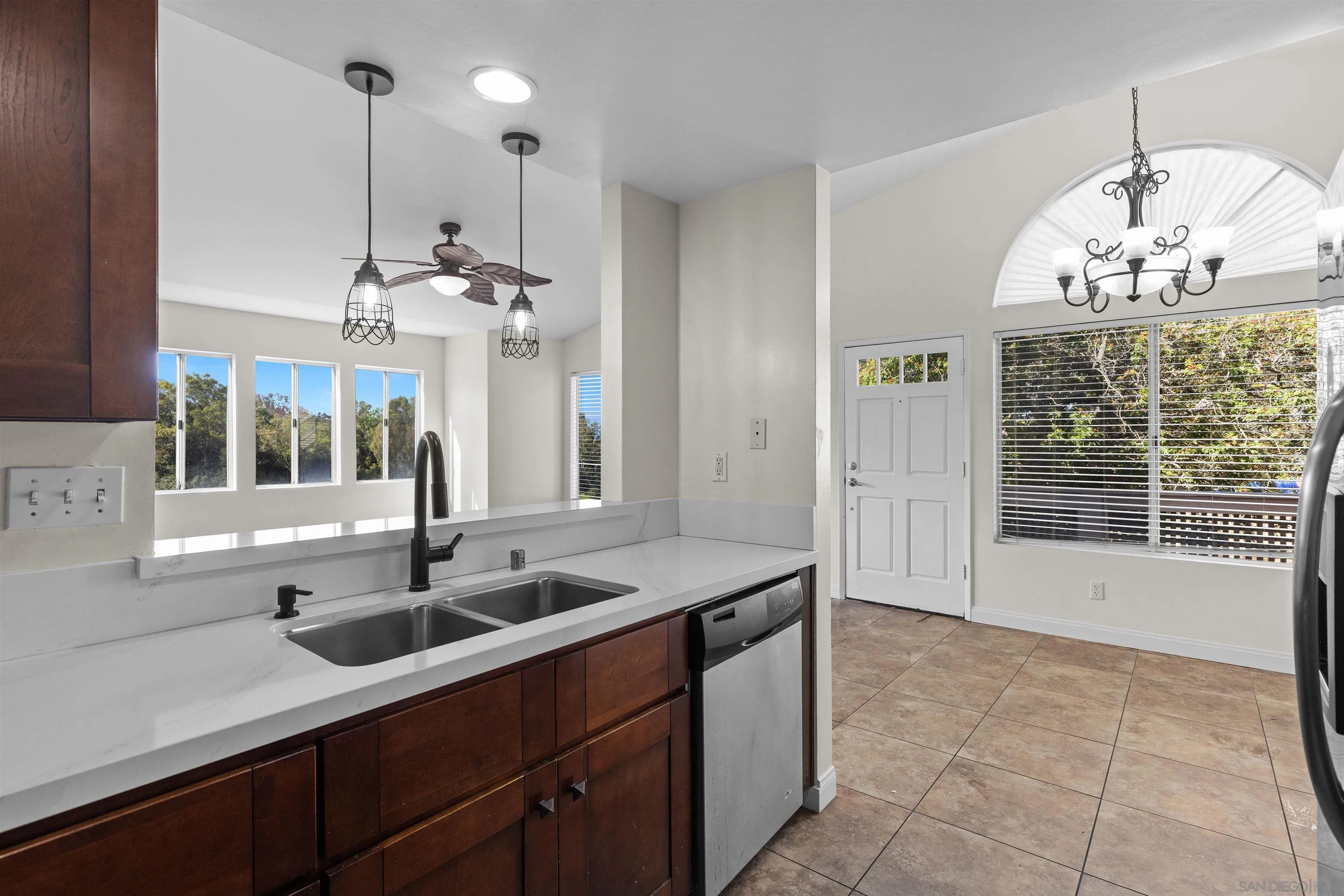 Photo #10: 260004675 Listing: Photo #10