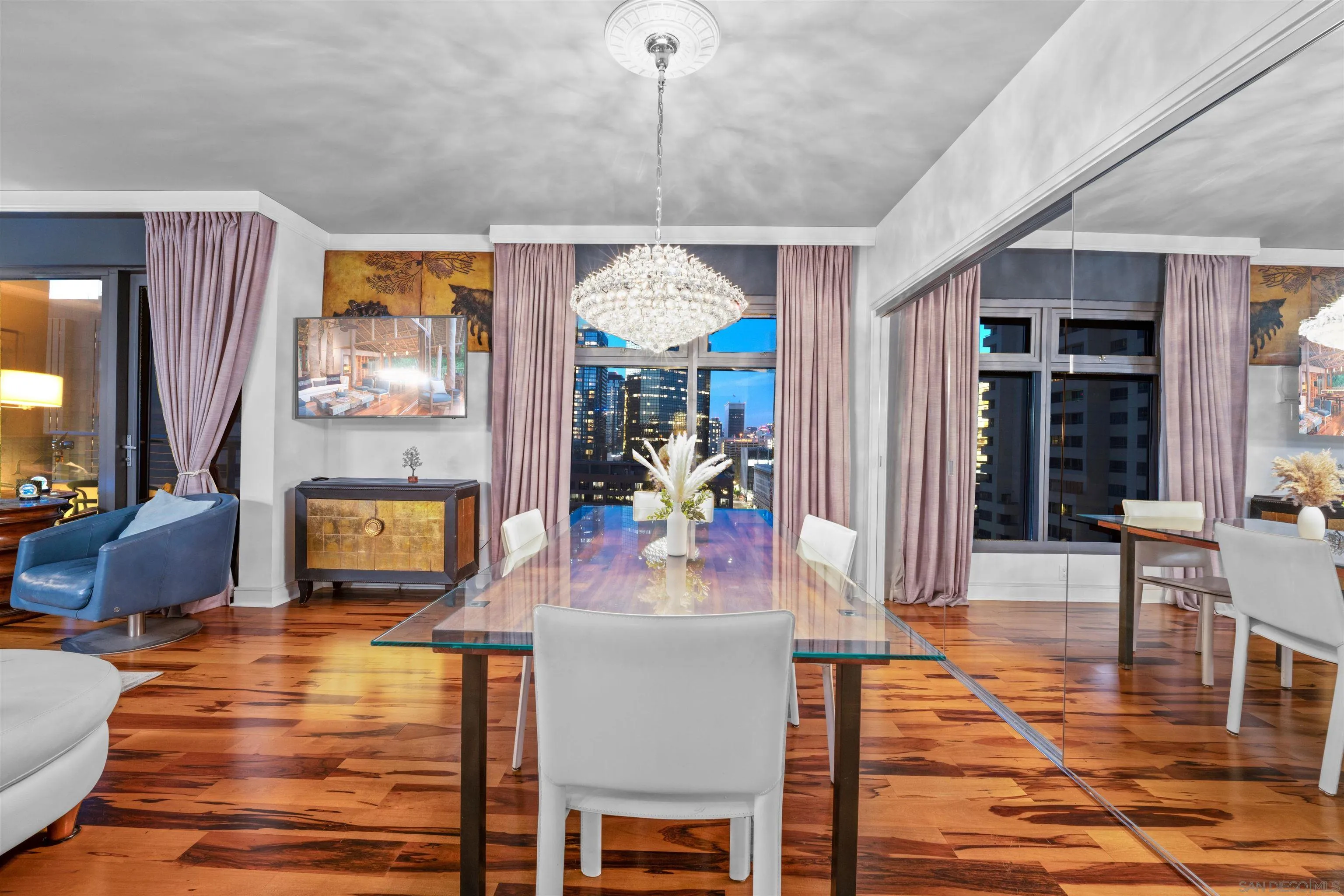 https://cdn.realtyfeed.com/cdn/127/260004678/05945becffc32ad7781fc6526e89f831.webp