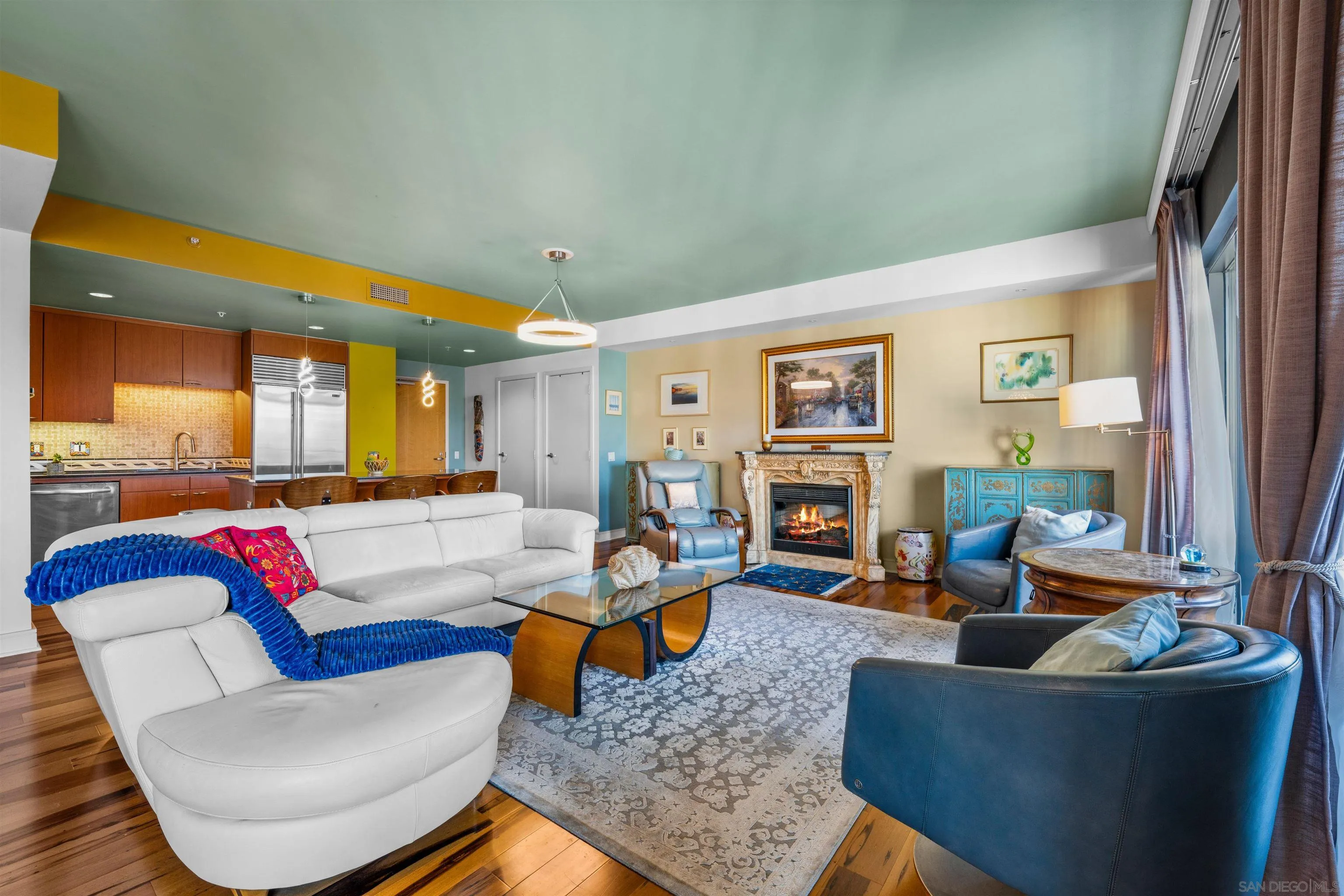 https://cdn.realtyfeed.com/cdn/127/260004678/ebd4d20a9537a2a1878a0a06535afed0.webp