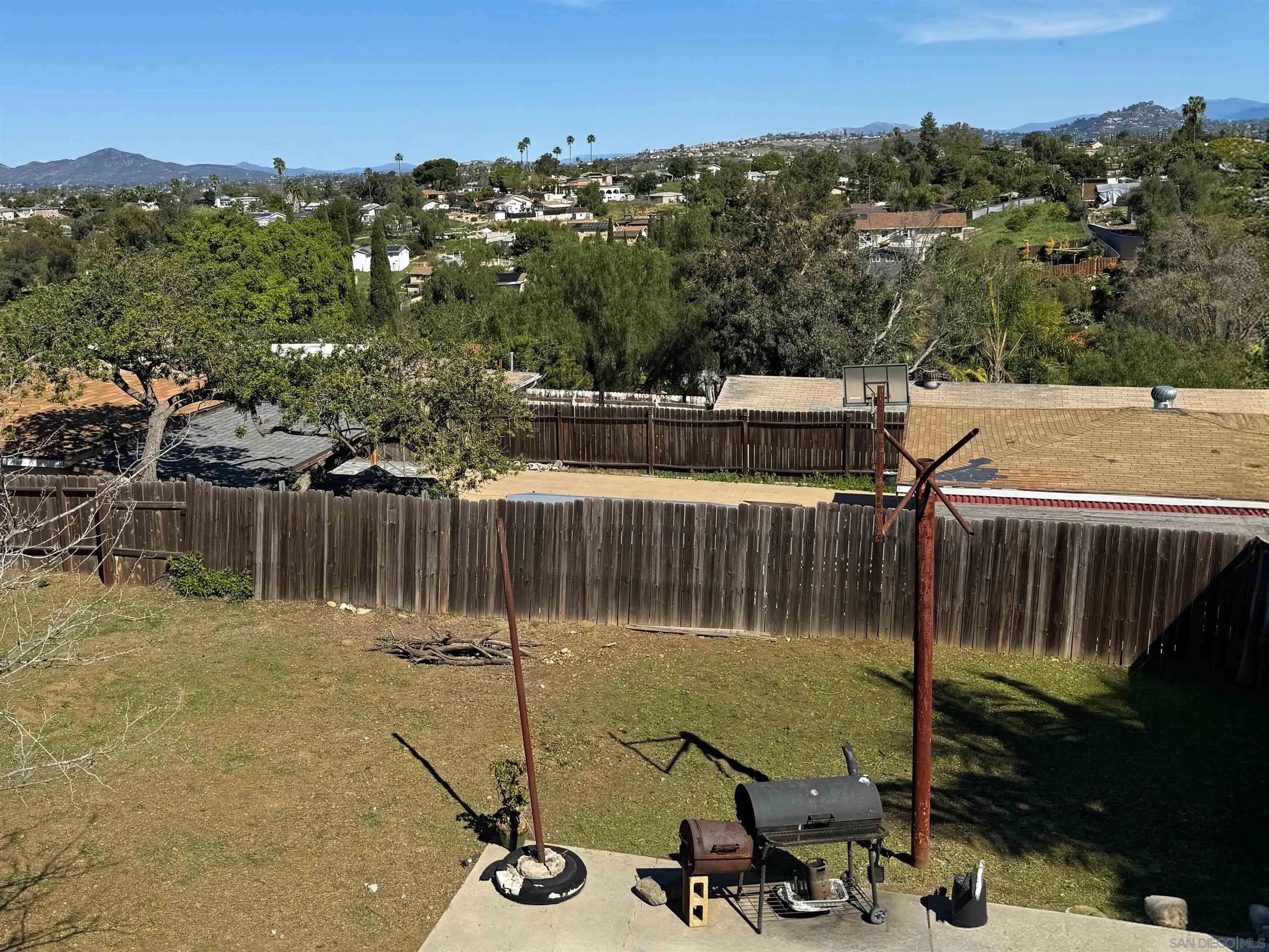 https://cdn.realtyfeed.com/cdn/127/260004687/1049e5f1b36f4b4a9e821ee7b191ffc9.webp