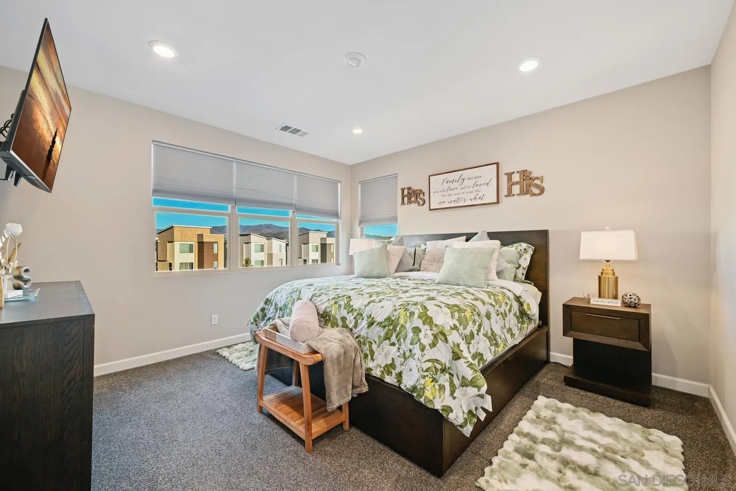 https://cdn.realtyfeed.com/cdn/127/260004691/de60aeaed123c55b978e0f2da93da695.webp