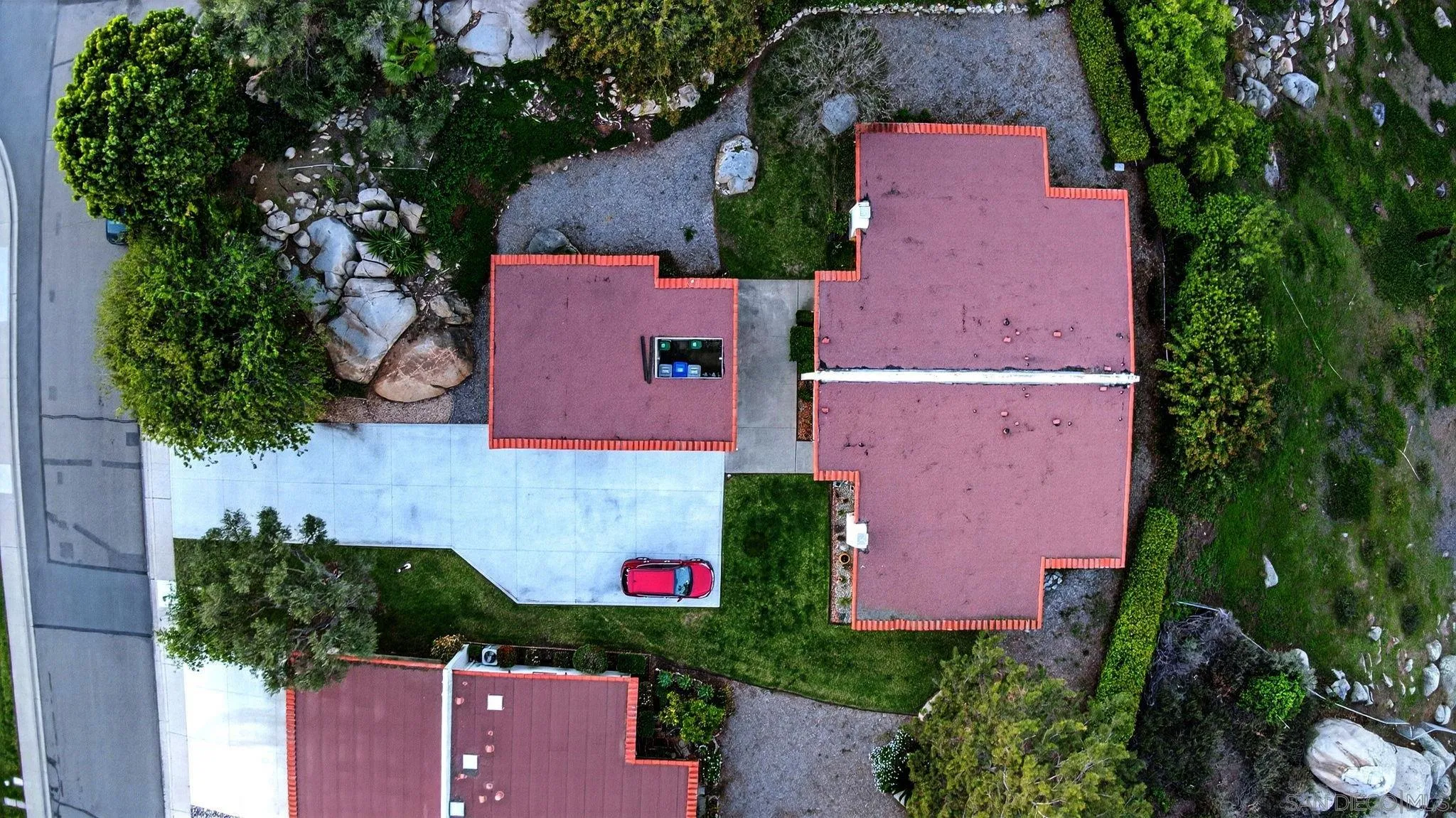 https://cdn.realtyfeed.com/cdn/127/260004693/1595cf31ad8089c46522656ddc1d2a0a.webp