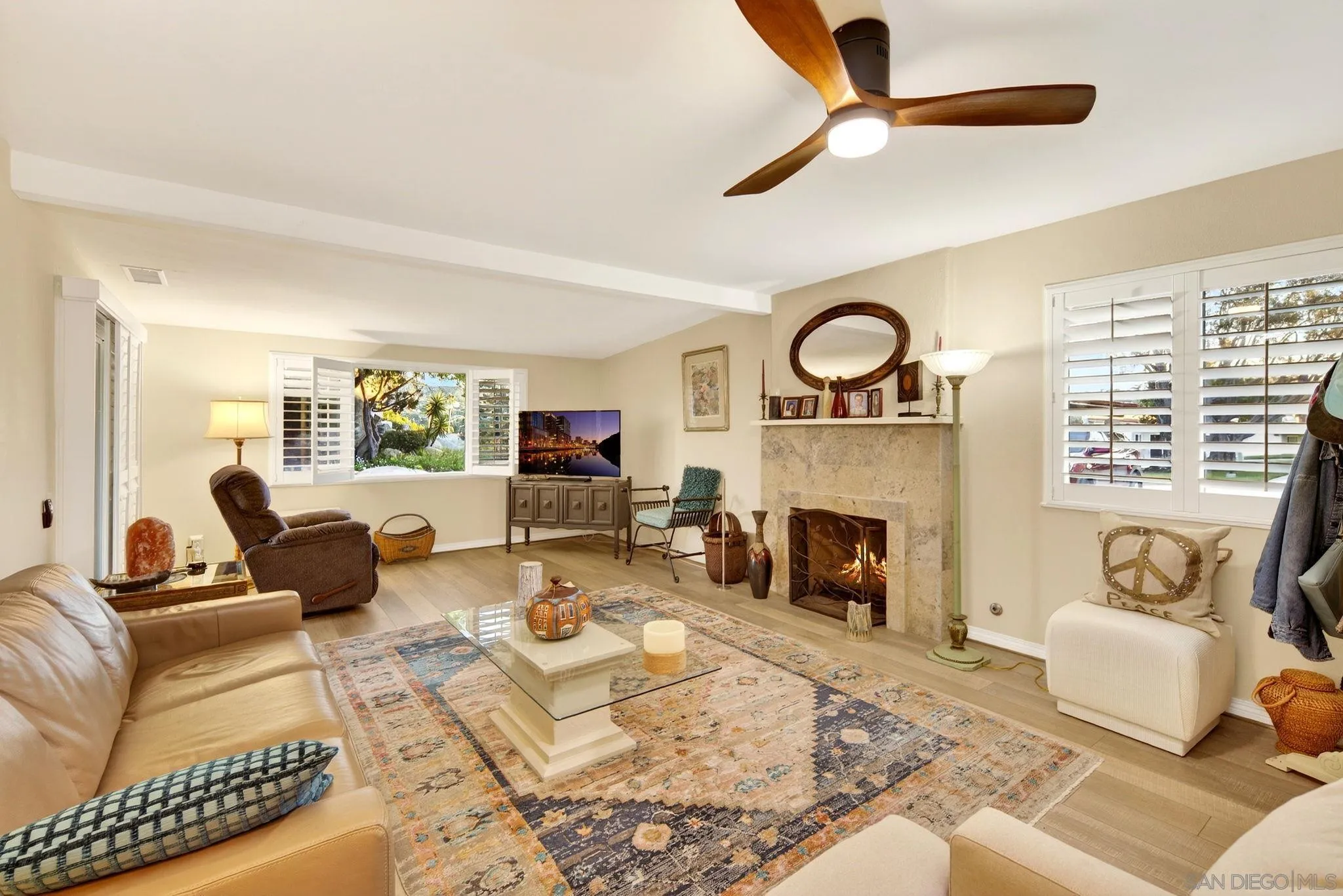 https://cdn.realtyfeed.com/cdn/127/260004693/434600b30c211456abc8e290eab122f2.webp
