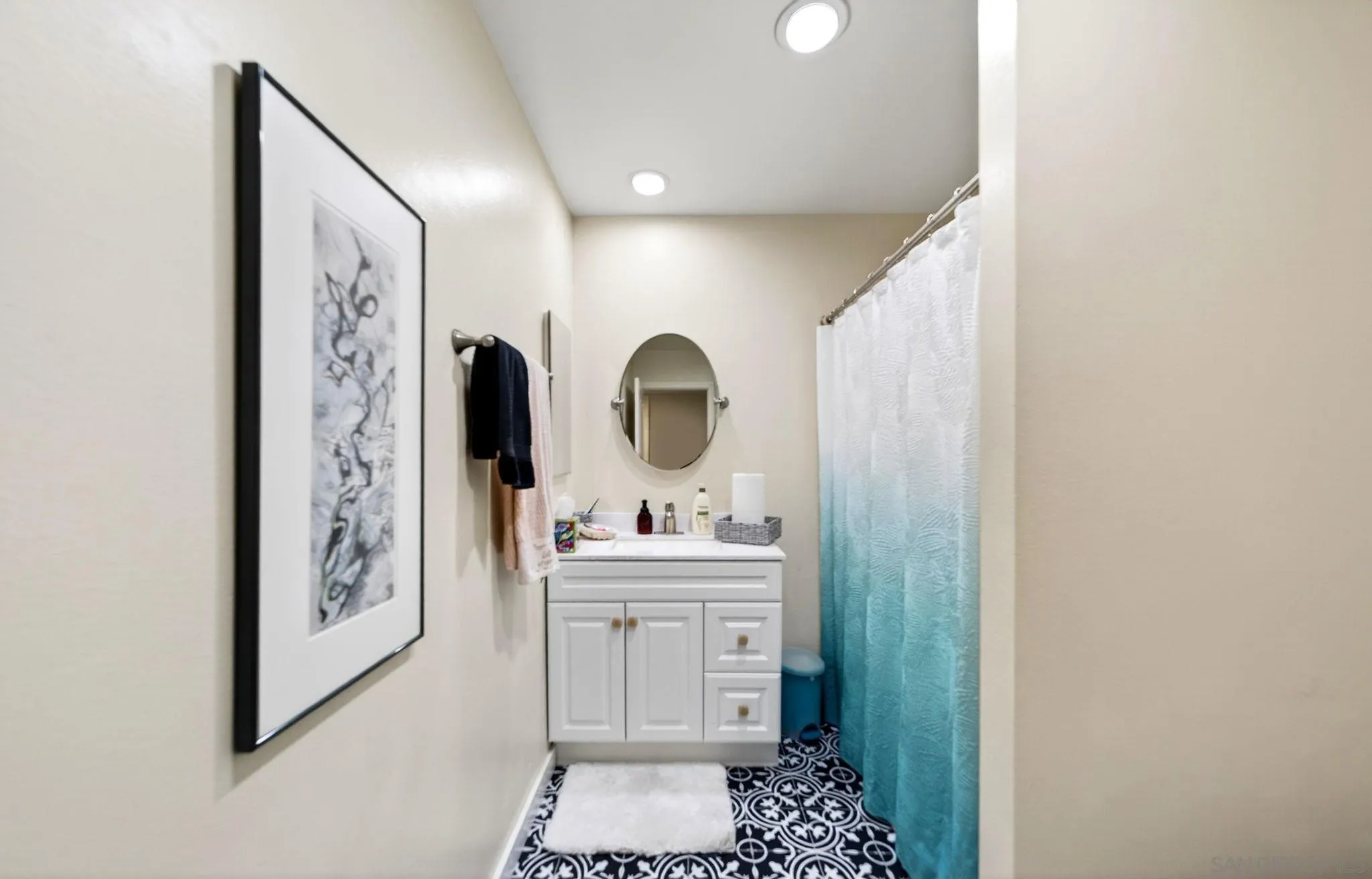 https://cdn.realtyfeed.com/cdn/127/260004693/bced96e329c9dc3864f763419b90c15b.webp