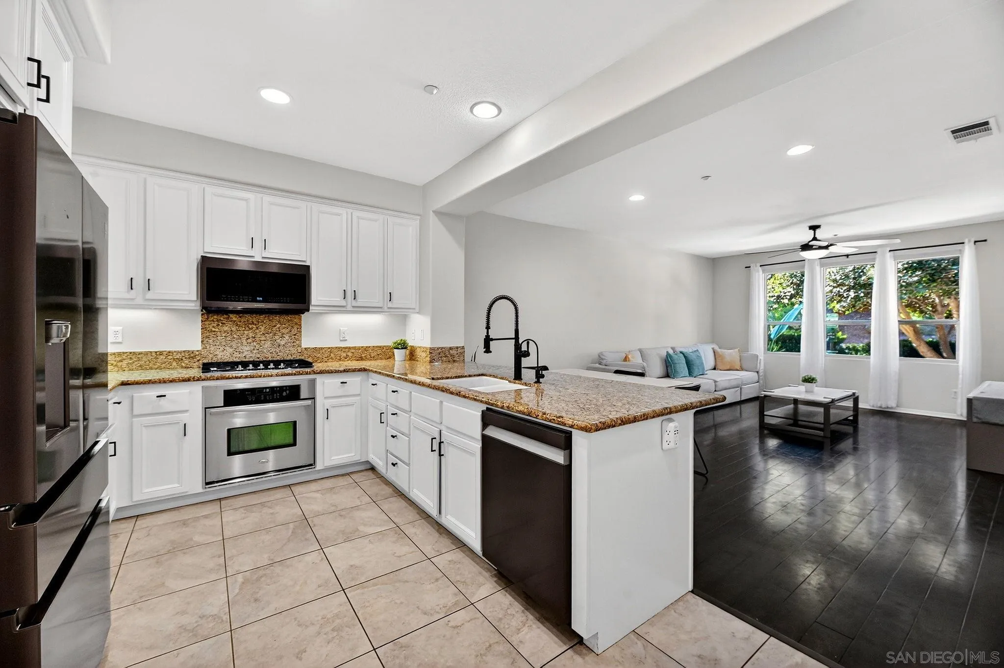 Photo #5: 260004698 Listing: Photo #5