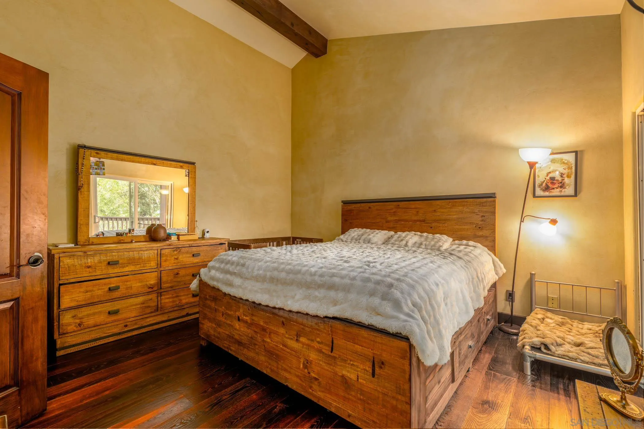 Photo #8: 260004700 Listing: Photo #8